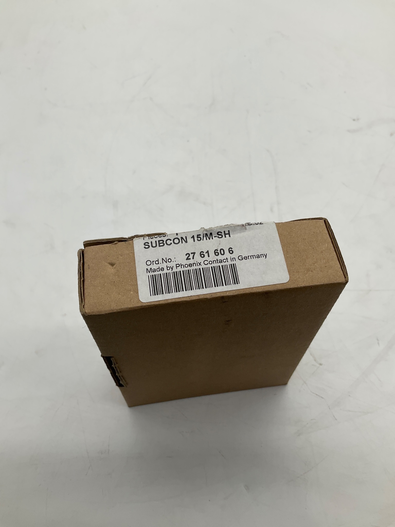 PHOENIX CONTACT SUBCON 15/M-SH D-SUB 15-Pin Connector Hood NEW 1