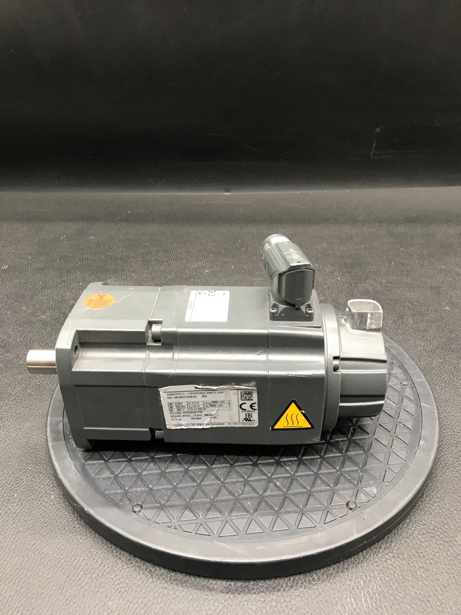 SIEMENS 1FK7042-2AK71-1CH1 SIMOTICS S Servo Motor USED 3