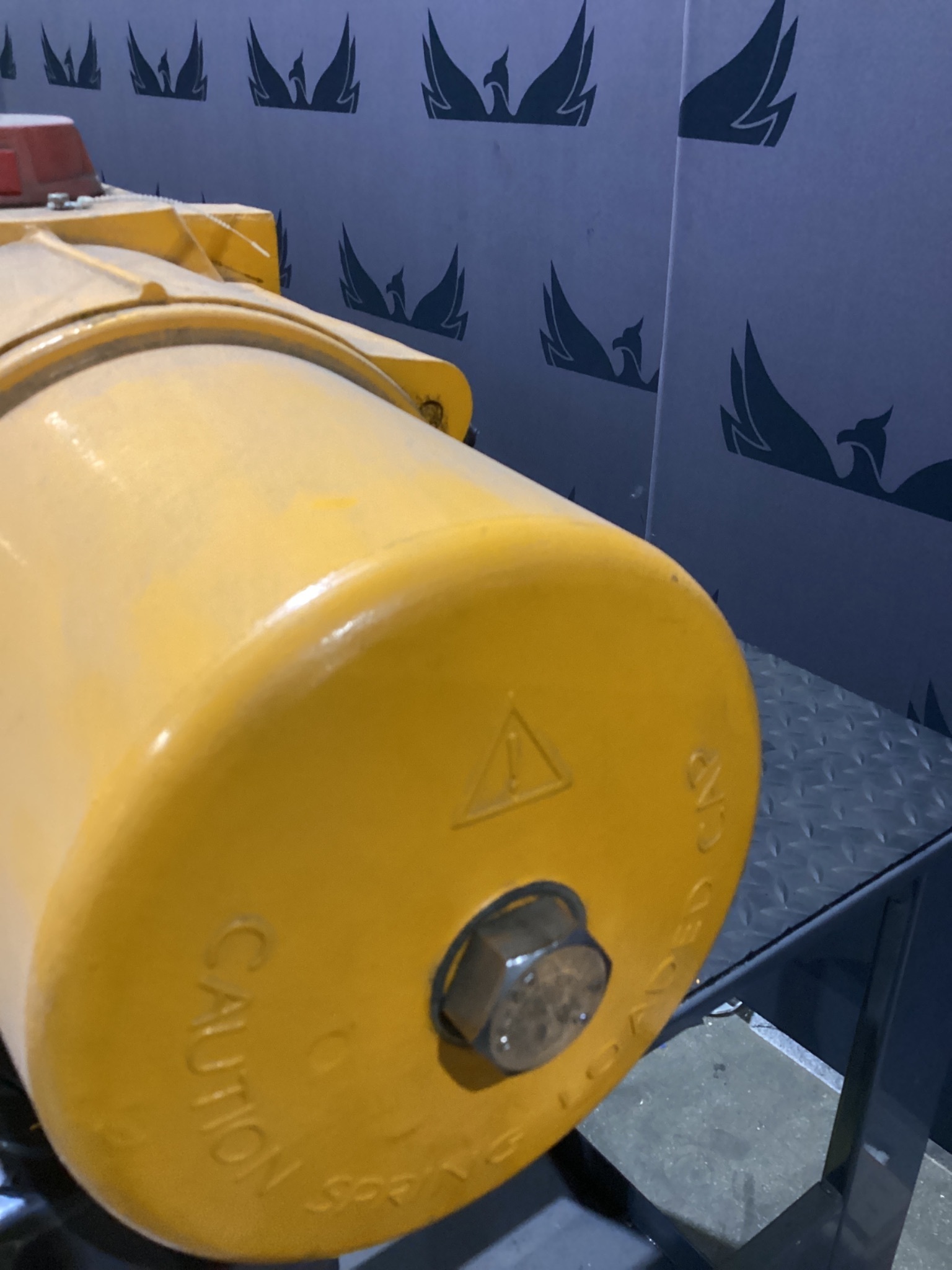 HYTORK EIA-7585-880-000 Pneumatic Valve Actuator Double Acting USED 4