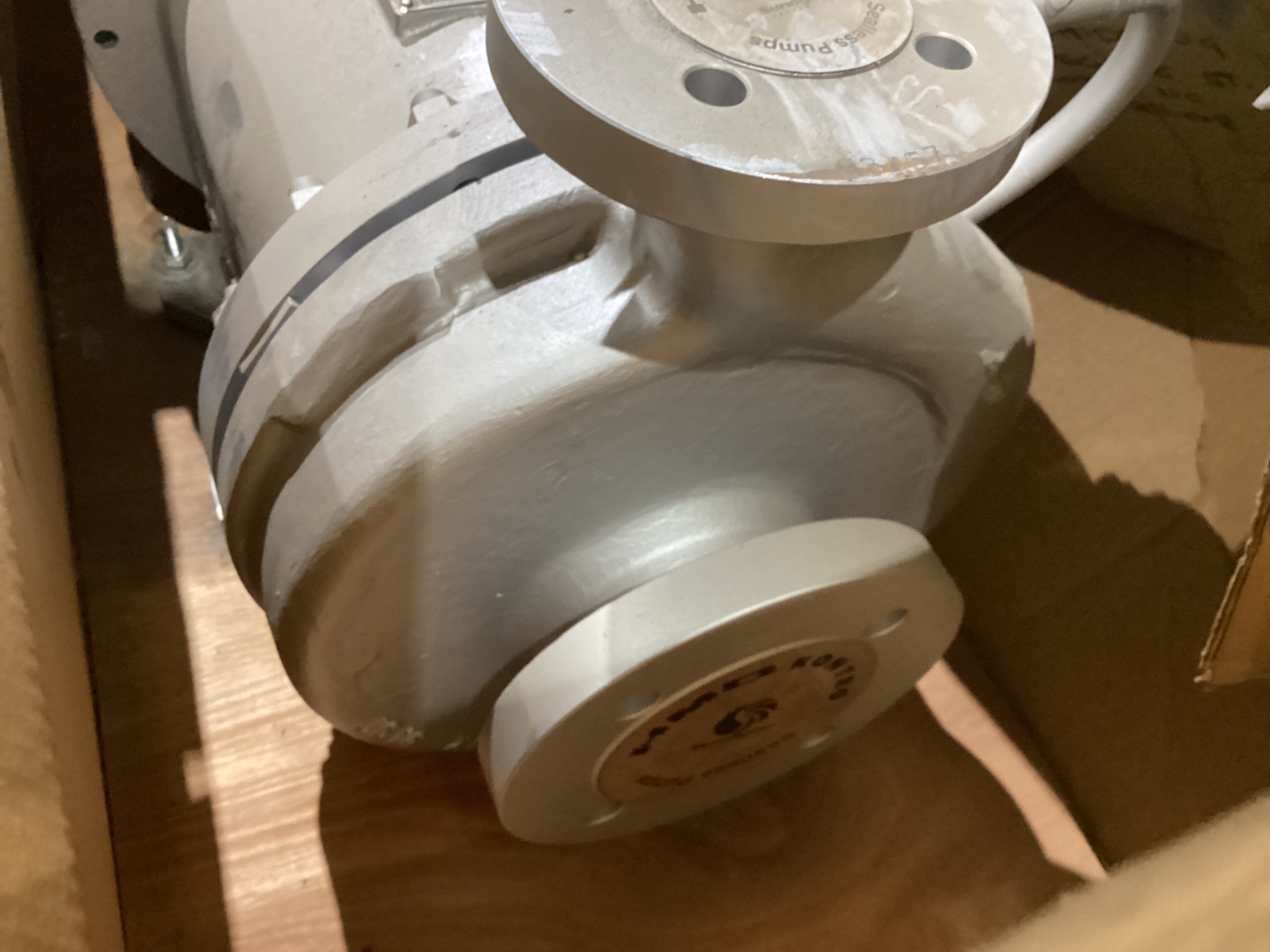 HMD KONTRO CS2ESH Sealless Centrifugal Pump NEW 3