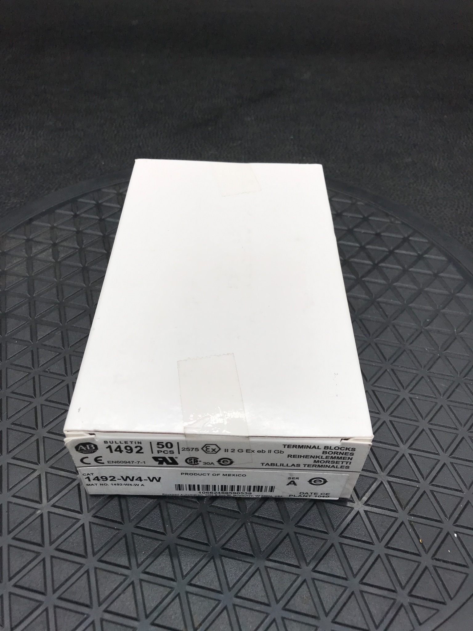 ALLEN-BRADLEY 1492-W4-W Feed-Through Terminal Block Series A (Lot Of 50) NEW 3