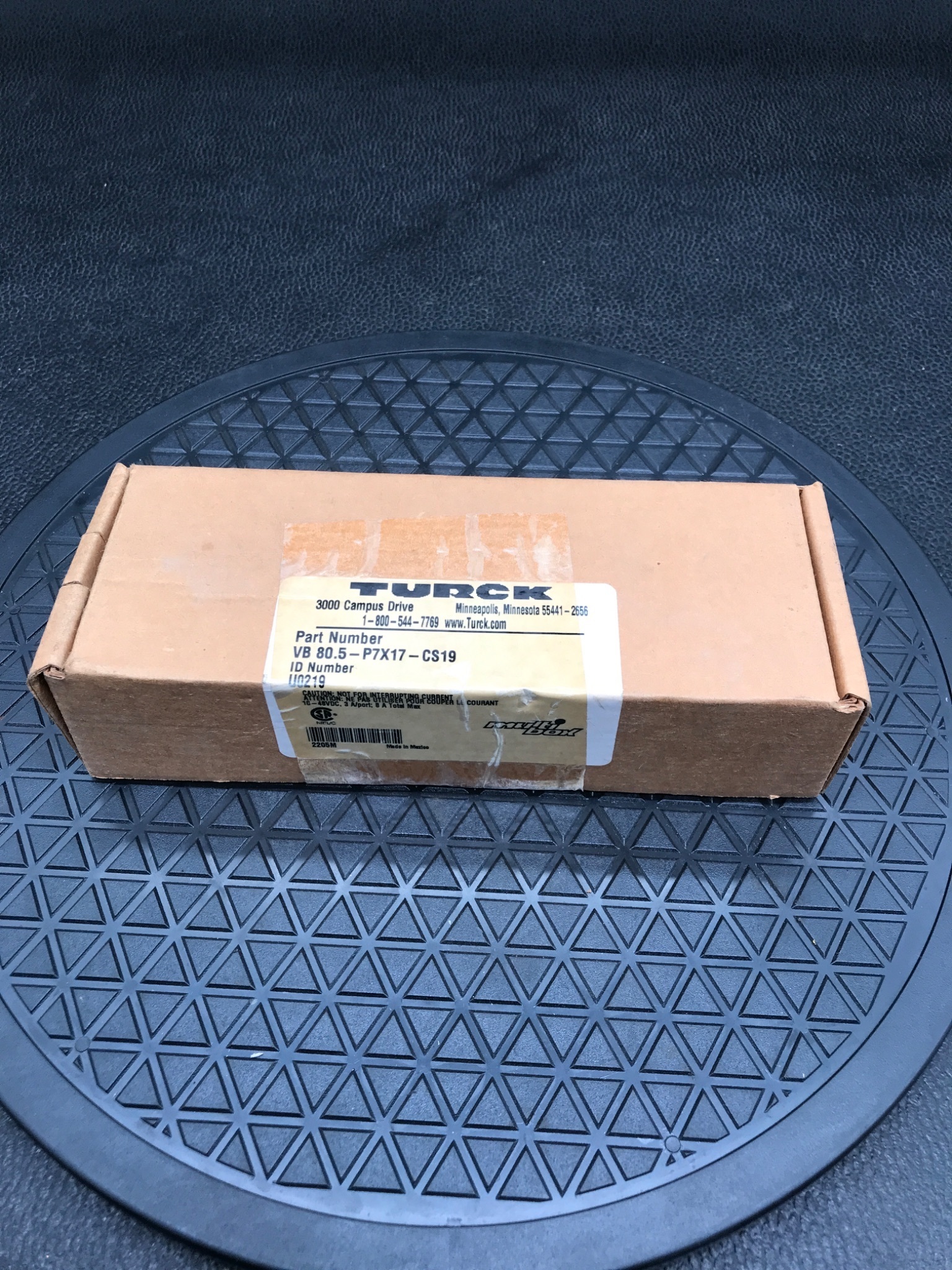TURCK VB 80.5-P7X17-CS19 Multi-Box Junction Box NEW 0
