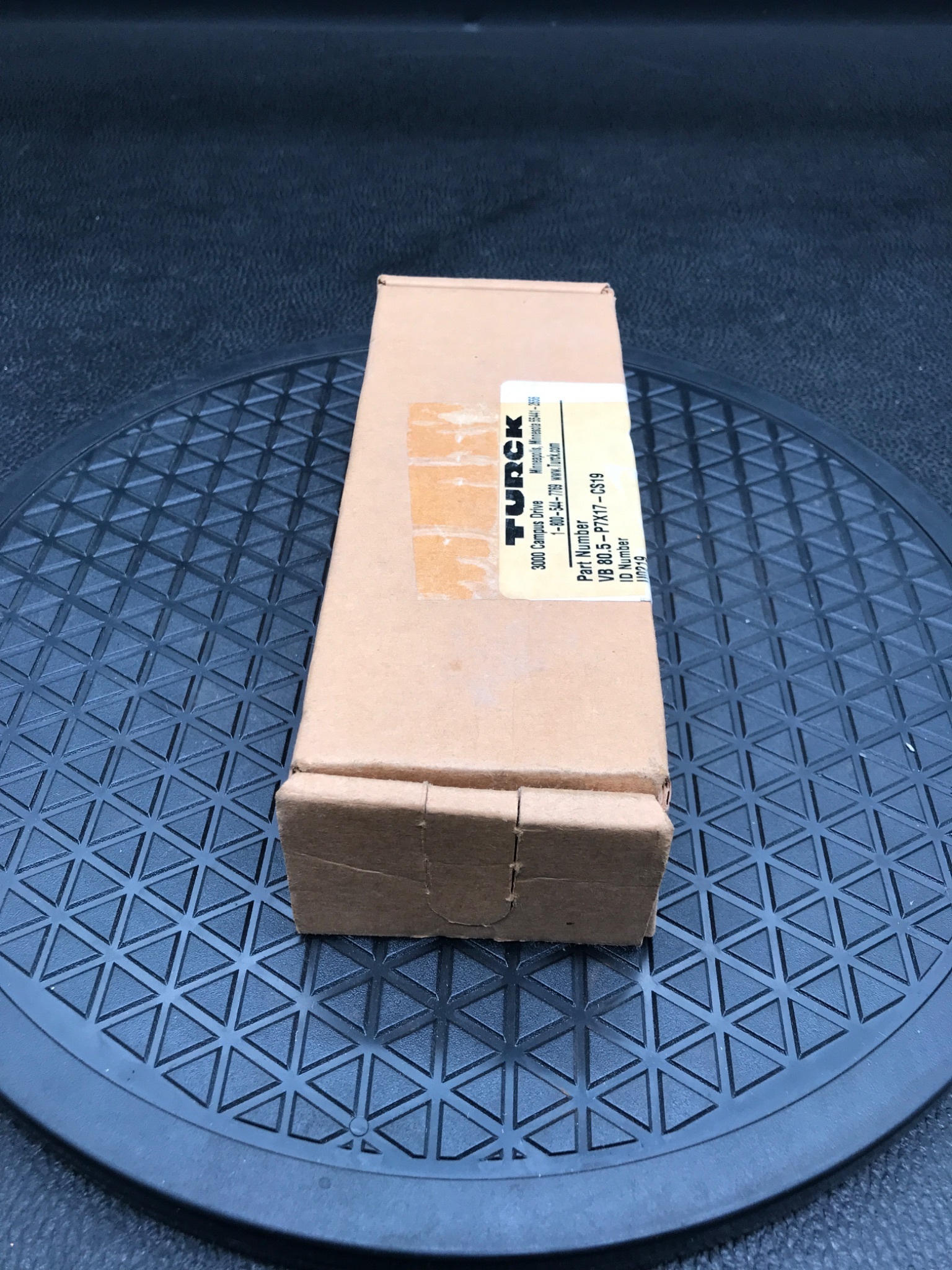 TURCK VB 80.5-P7X17-CS19 Multi-Box Junction Box NEW 1
