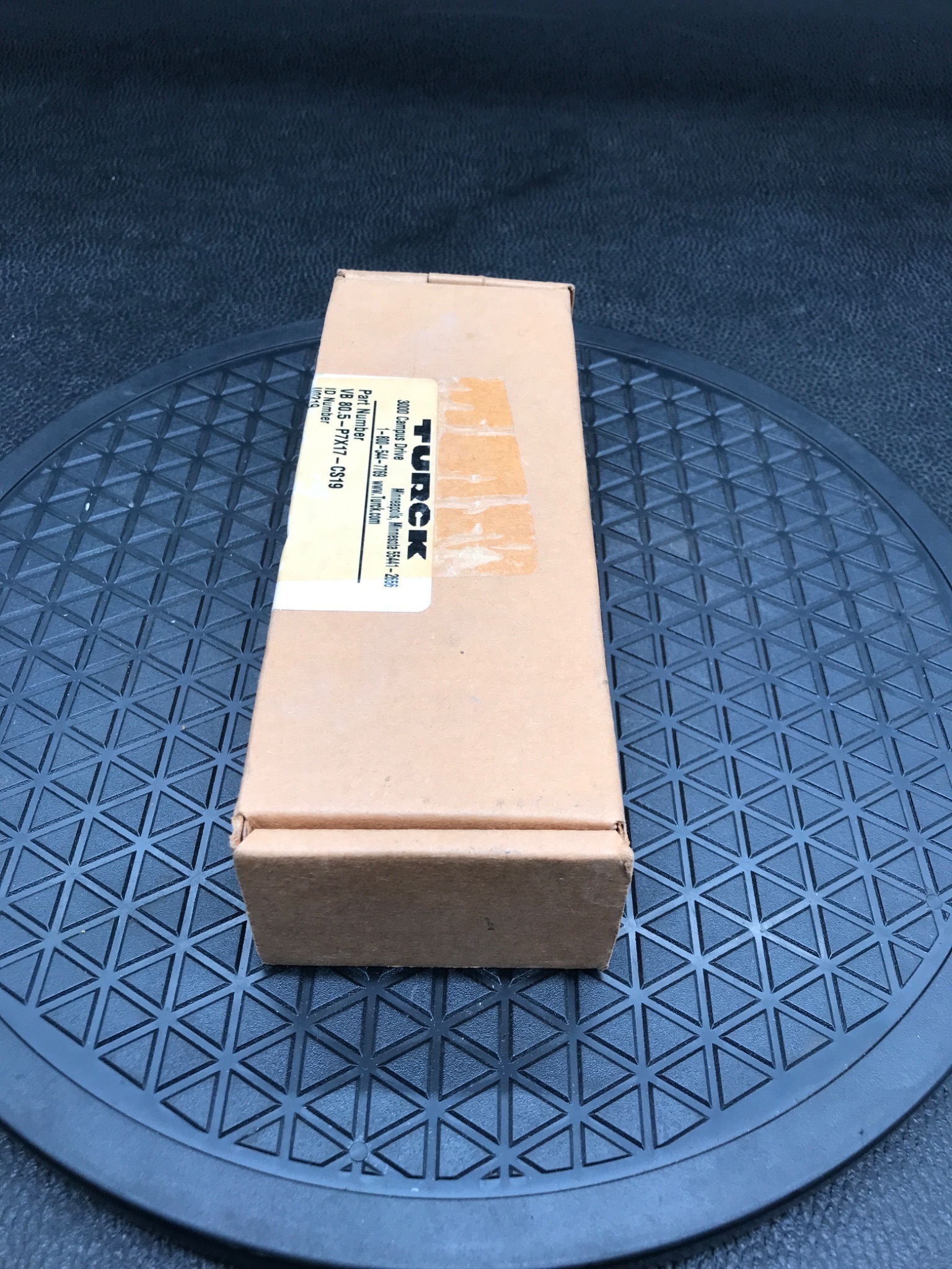 TURCK VB 80.5-P7X17-CS19 Multi-Box Junction Box NEW 3