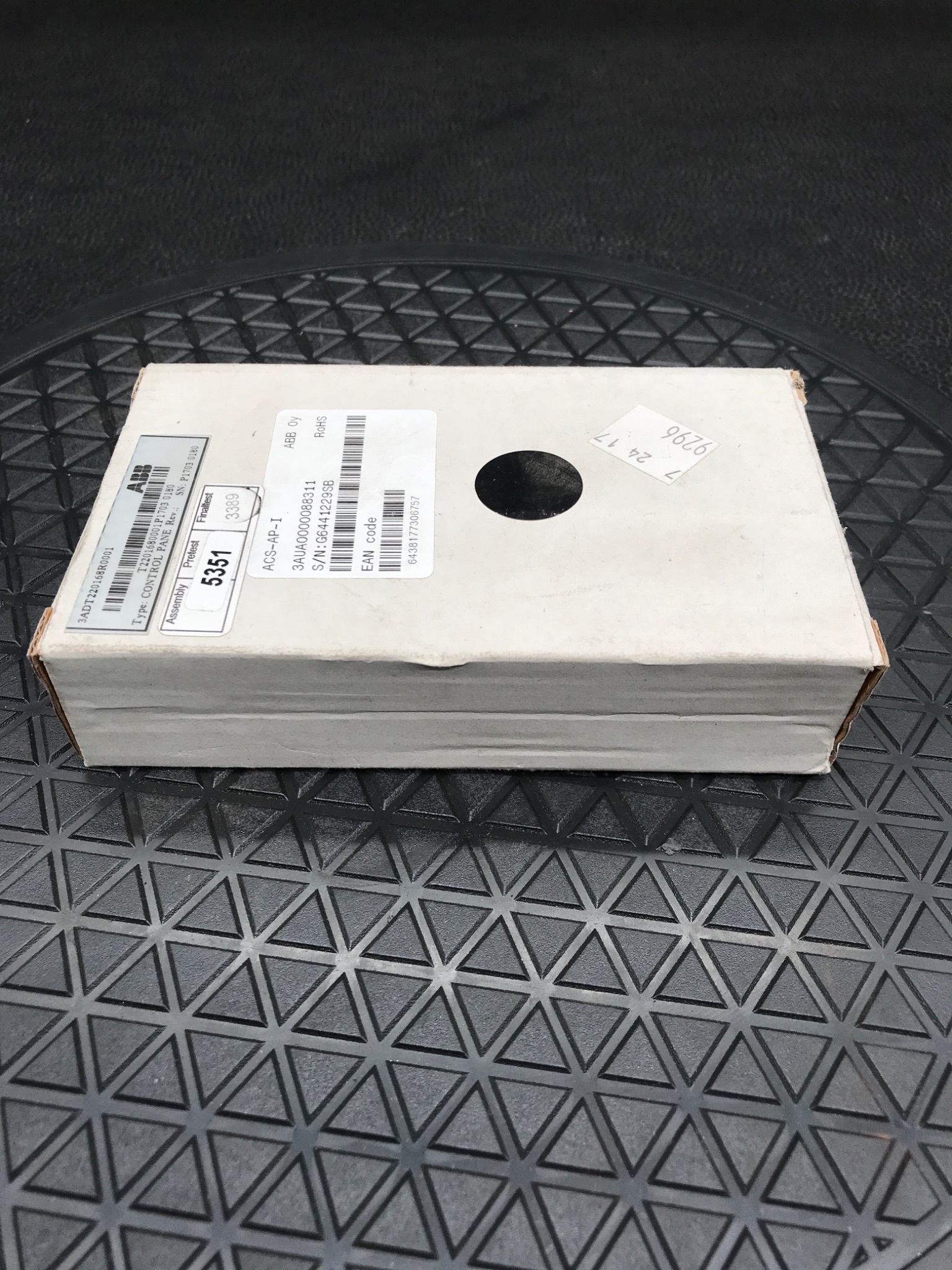 ABB ACS-AP-I Assistant Control Panel NEW 4