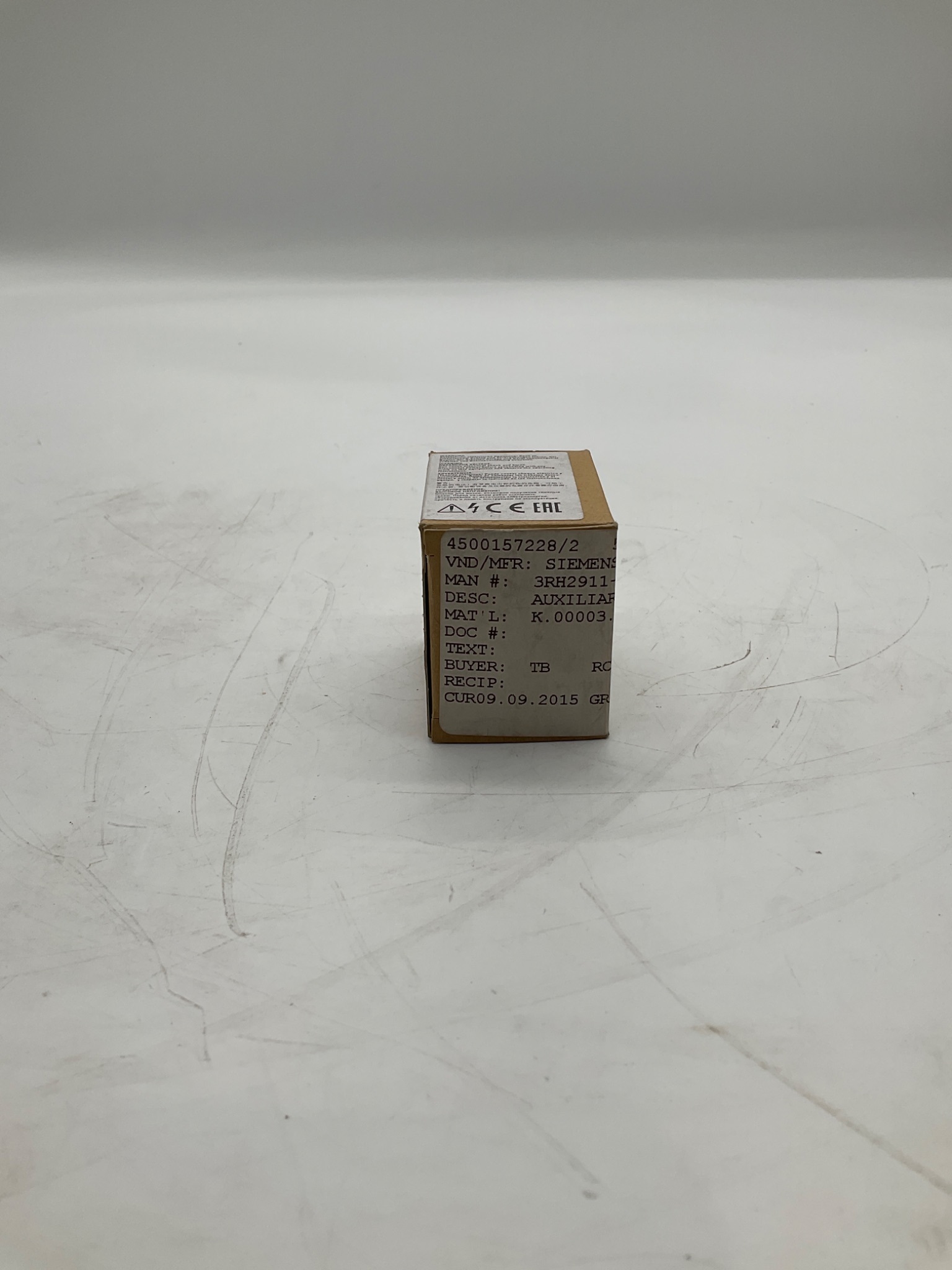 SIEMENS 3RH2911-1FA22 Auxiliary Contact Block 2NO+2NC NEW 2