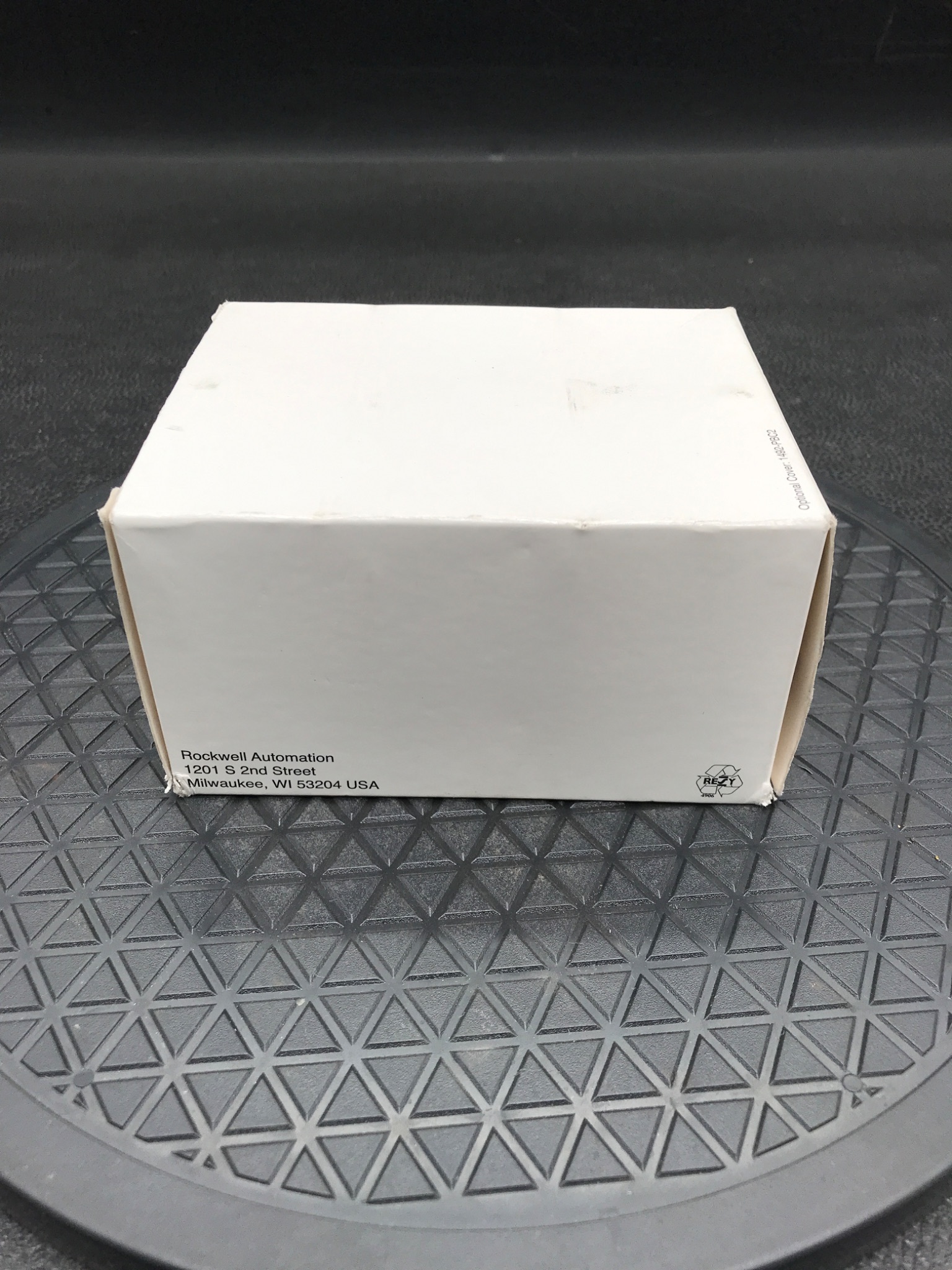 ALLEN-BRADLEY 1492-PD3163 Power Distribution Block Series B NEW 1