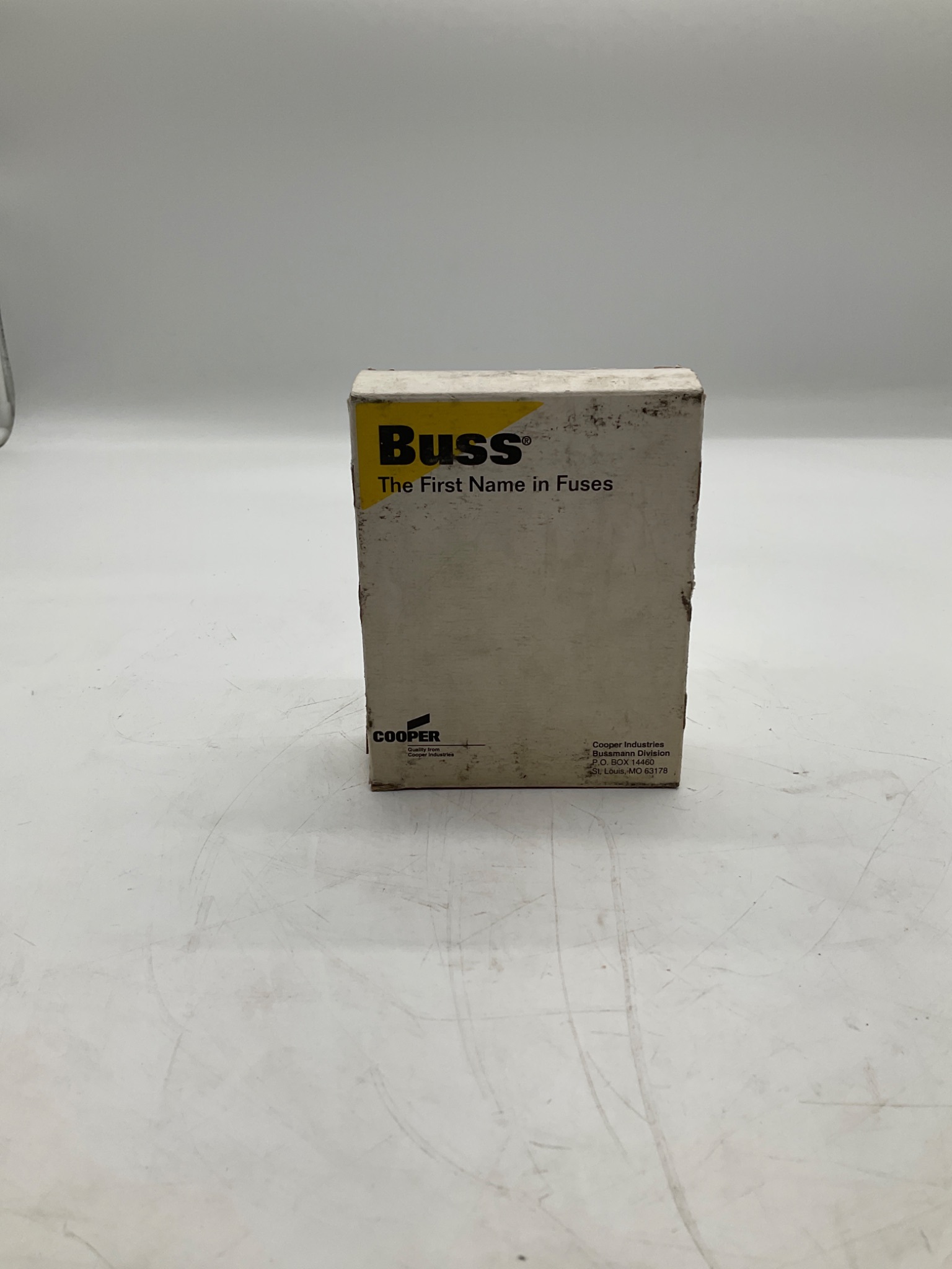 COOPER BUSSMANN FRS-R-10 Fusetron Dual-Element Time Delay Fuse 10A (Lot Of 9) NEW 0