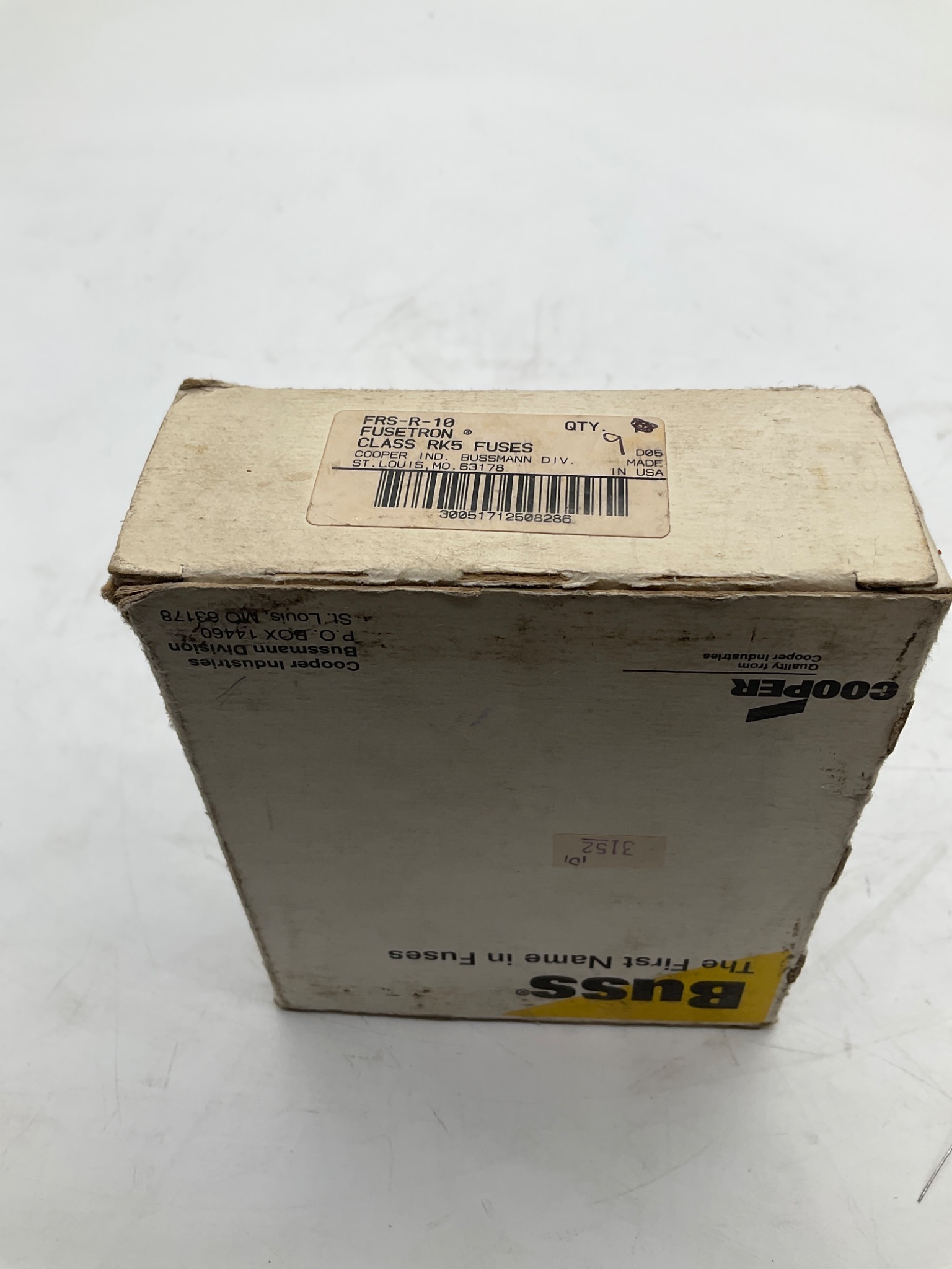 COOPER BUSSMANN FRS-R-10 Fusetron Dual-Element Time Delay Fuse 10A (Lot Of 9) NEW 3