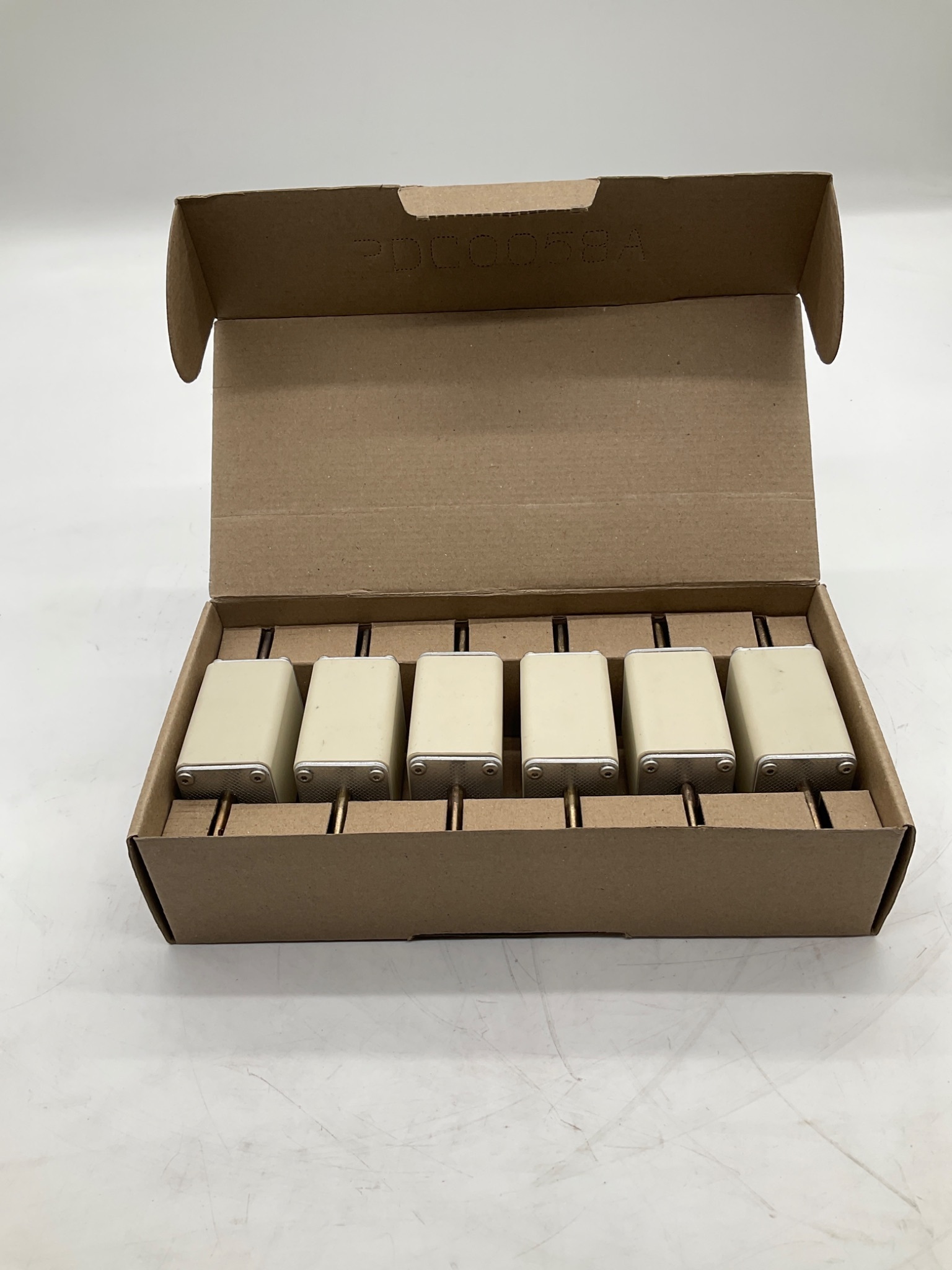 EATON 170M3813D Bussmann High Speed Fuse 125A 690VAC (Lot Of 6) NEW 2