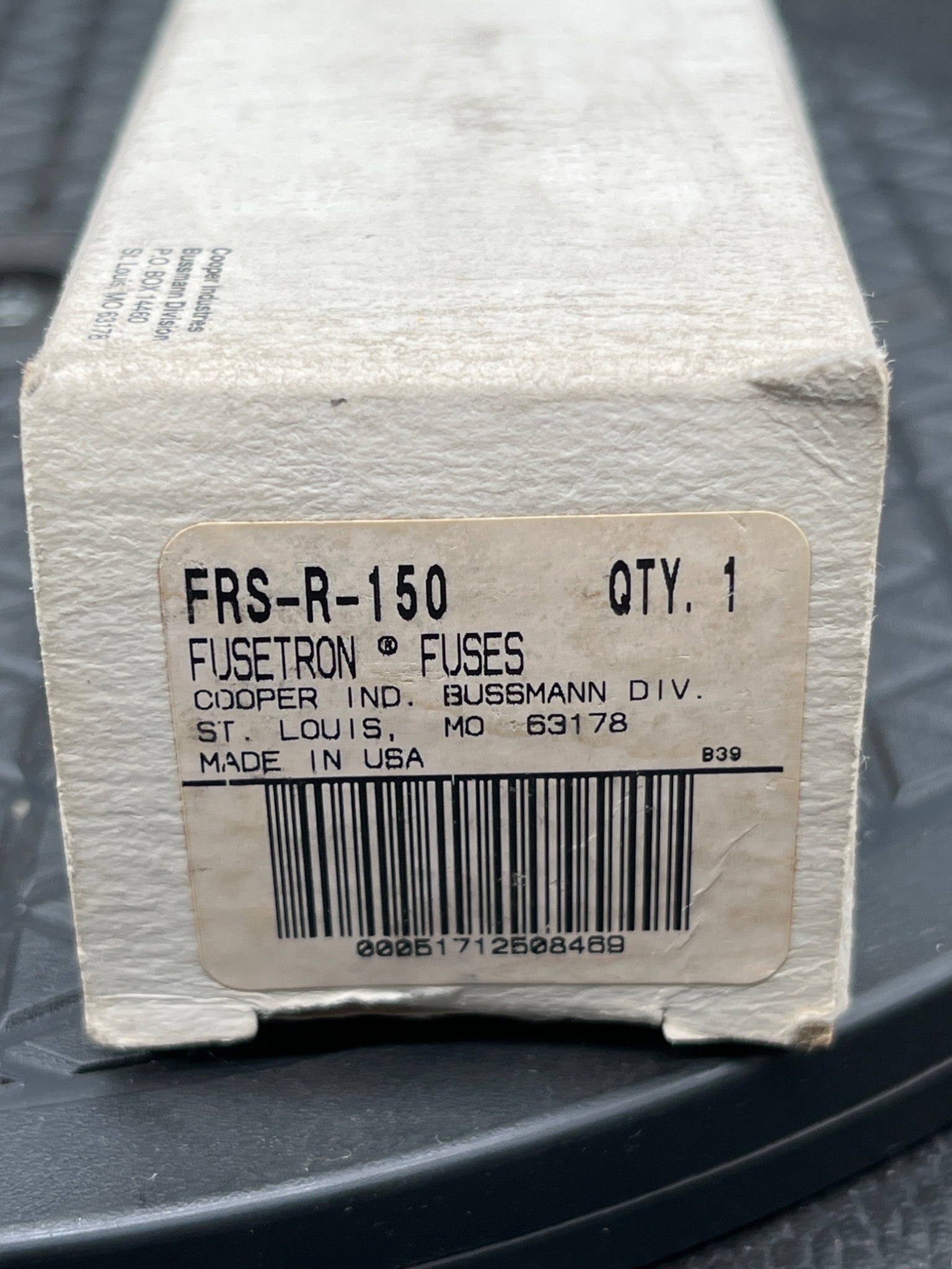 COOPER BUSSMANN FRS-R-150 Fusetron Dual-Element Time Delay Fuse 150A NEW 4