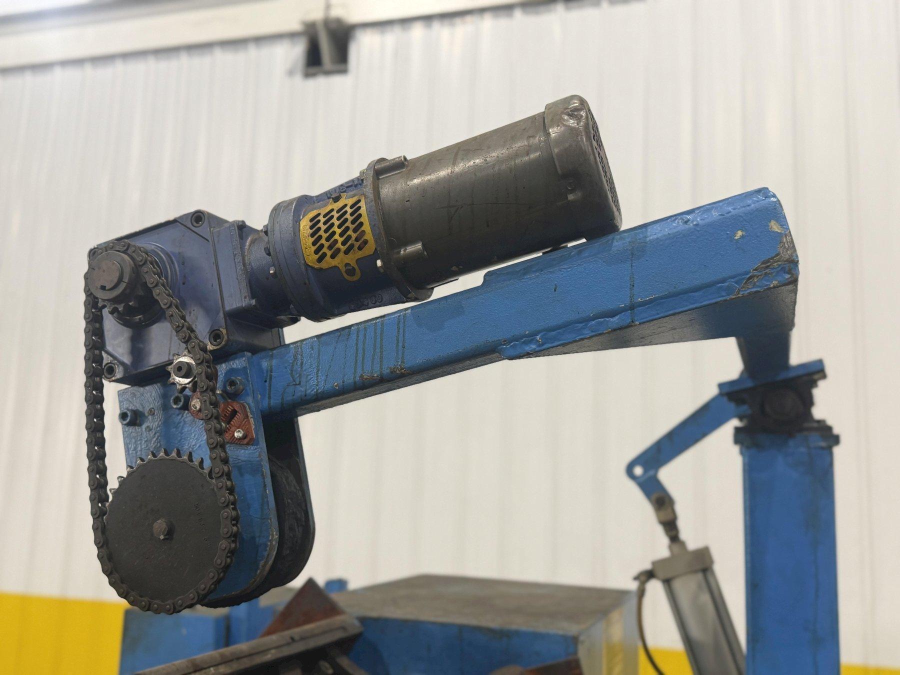 12,000 L B X 48” DALLAS MODEL #DPR-12000 X 48 RH MOTORIZED COIL REEL UNCOILER USED 2