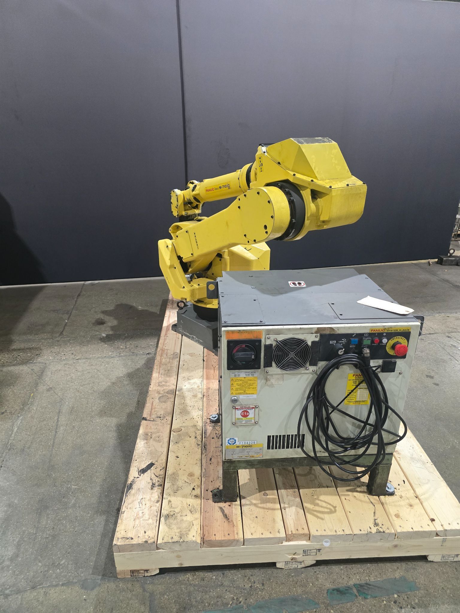 Fanuc M‑710iC/50 Complete with R‑30iB Controller USED 0