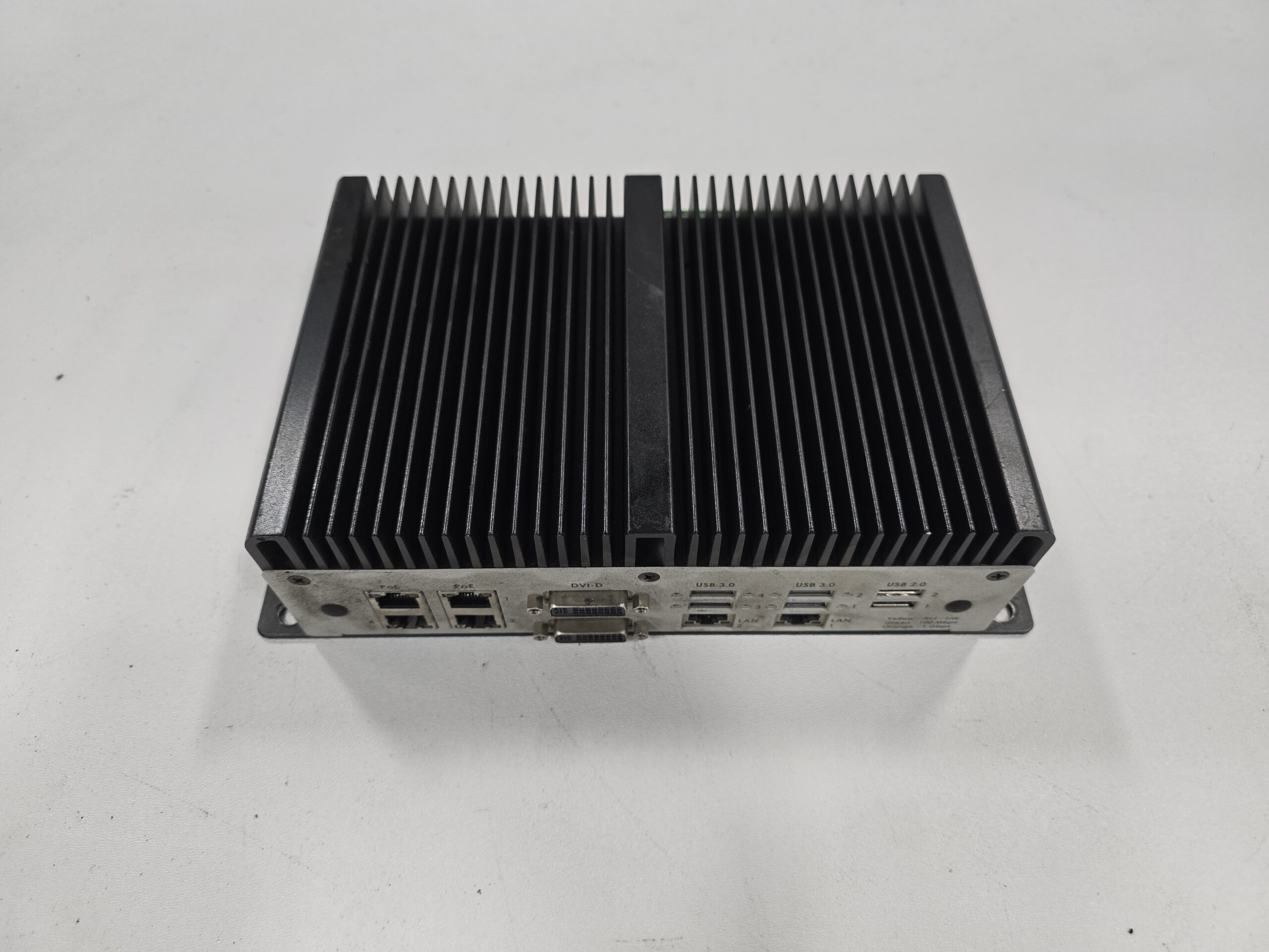 Matrox 4GPMI7M8DA 4Sight GPm Industrial Machine Vision Computer USED 0