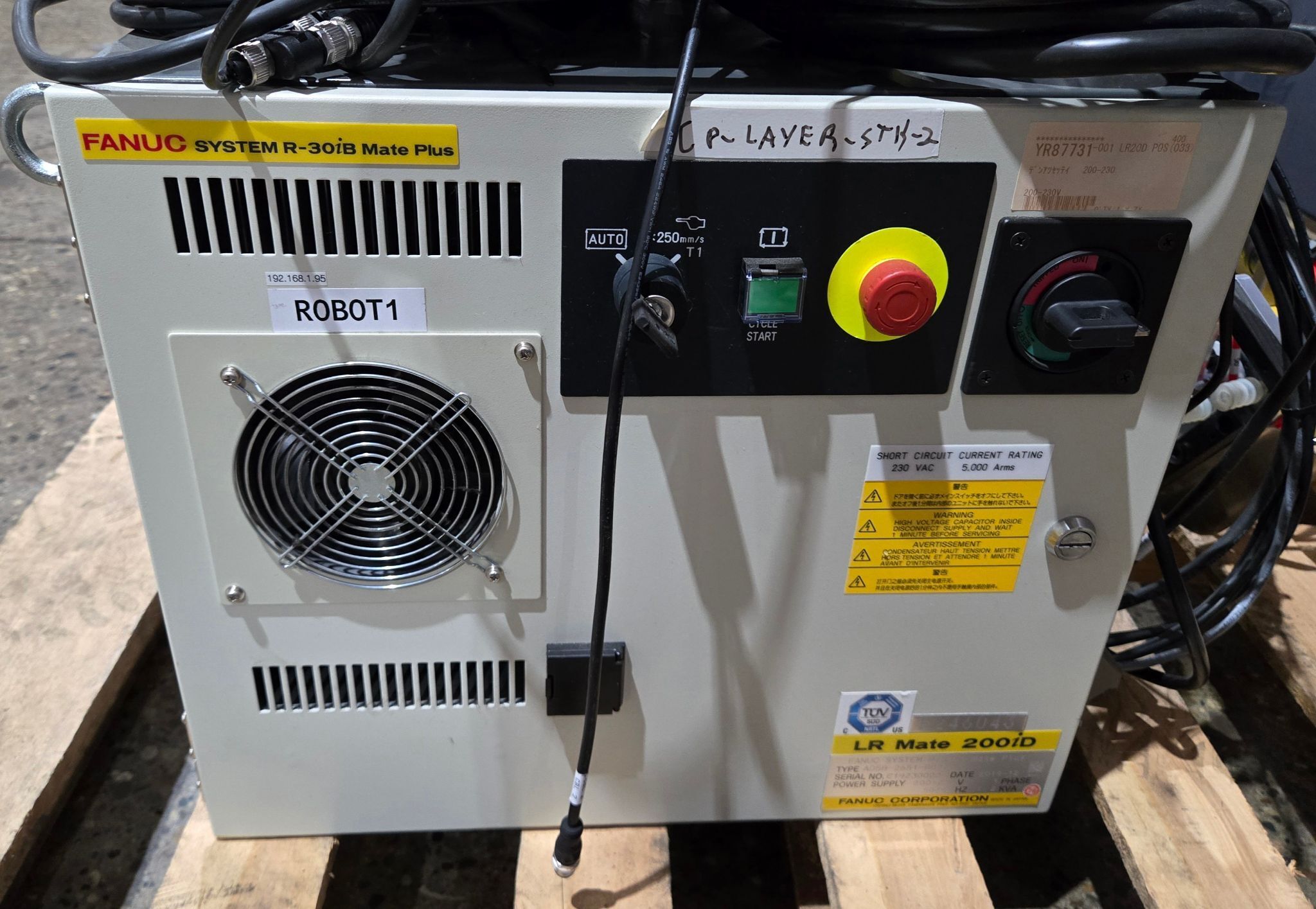 FANUC LR Mate 200iD/7L Robot w/ R-30iB Mate PLUS Controls & Pendant USED 6