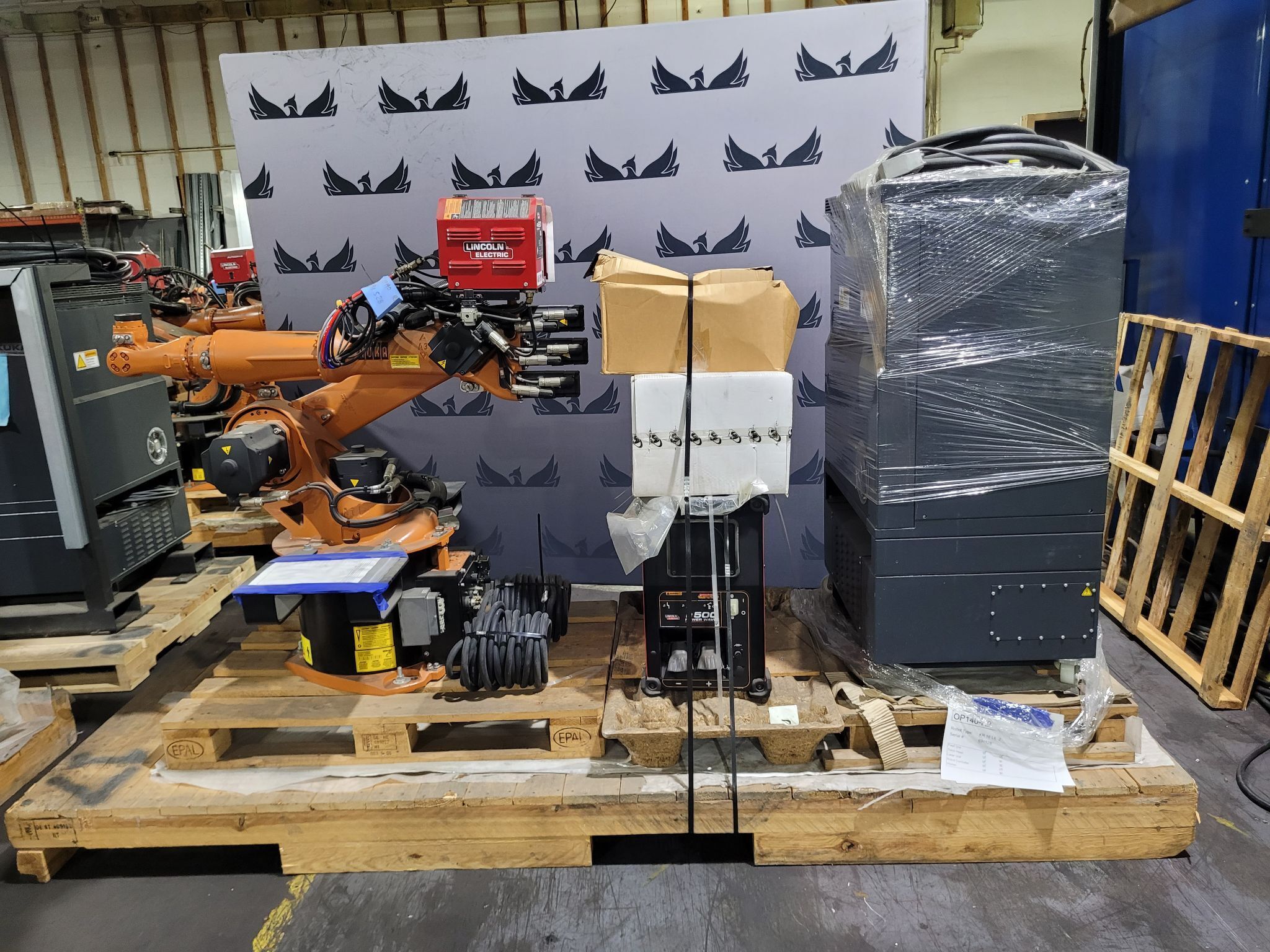 KUKA KR16 L6-2 w/ KR C4 Controls Lincoln R550 Weld Package & TT3A Reamer NEW 0