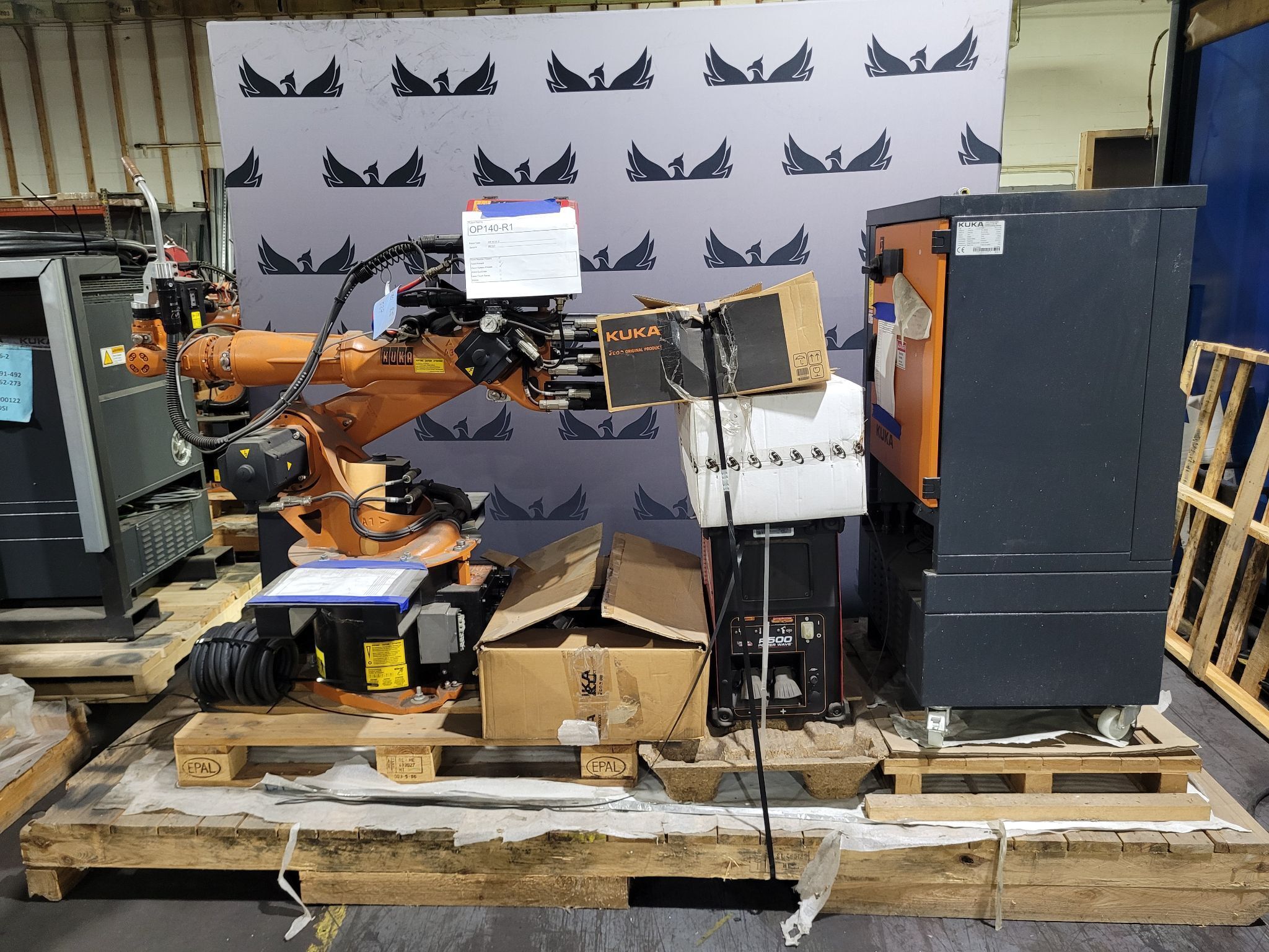 KUKA KR16 L6-2 w/ KR C4 Controls Lincoln R550 Weld Package & TT3A Reamer NEW 0