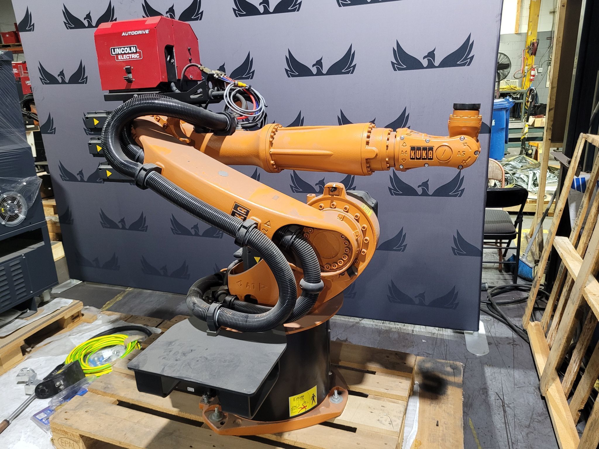 KUKA KR16 L6-2 w/ KR C4 Controls & TT3A Reamer NEW 0