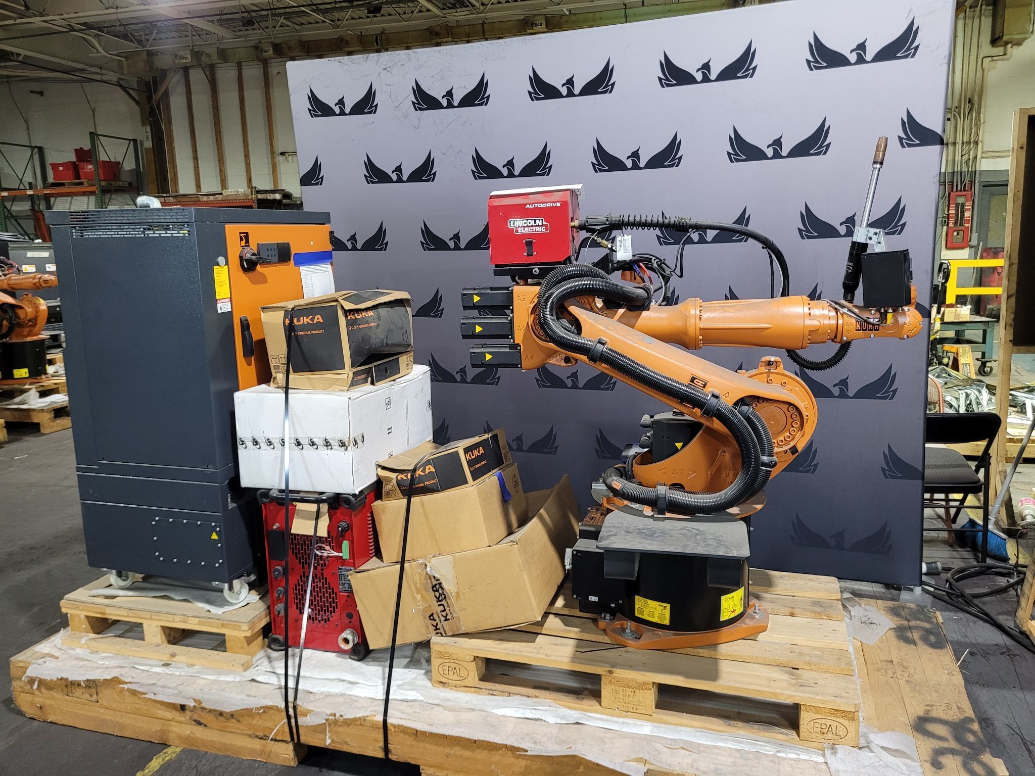 KUKA KR16 L6-2 w/ KR C4 Controls Lincoln R550 Weld Package & TT3A Reamer NEW 0