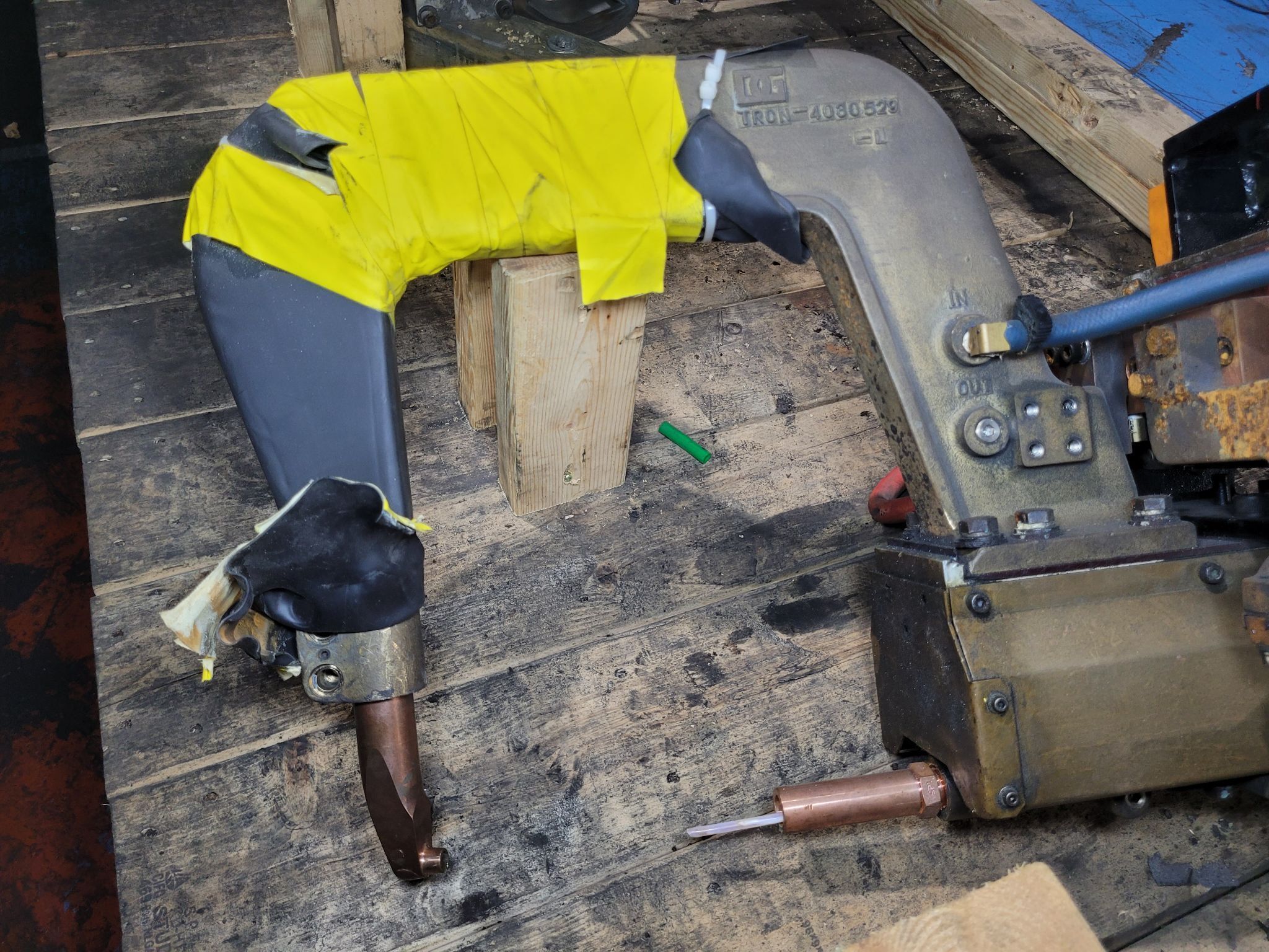 DENGENSHA TRCN-4030529 C-Type Weld Gun USED 2