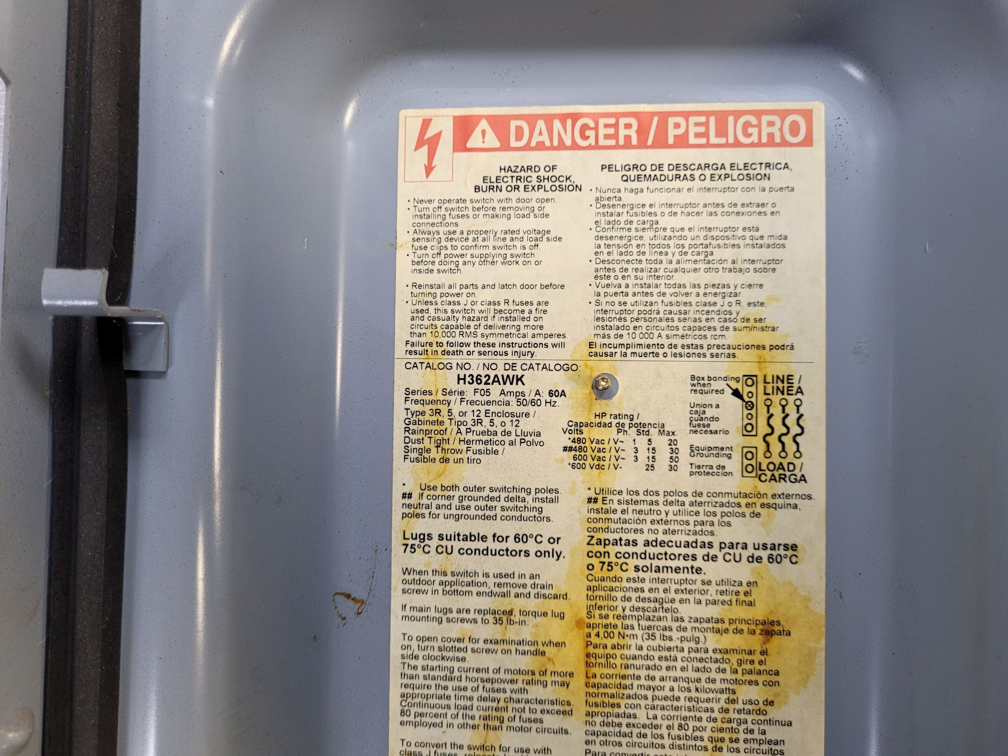 SQUARE D H362AWK 60A 600V 3-Pole Heavy Duty Fusible Safety Switch NEMA 3R/12 USED 4