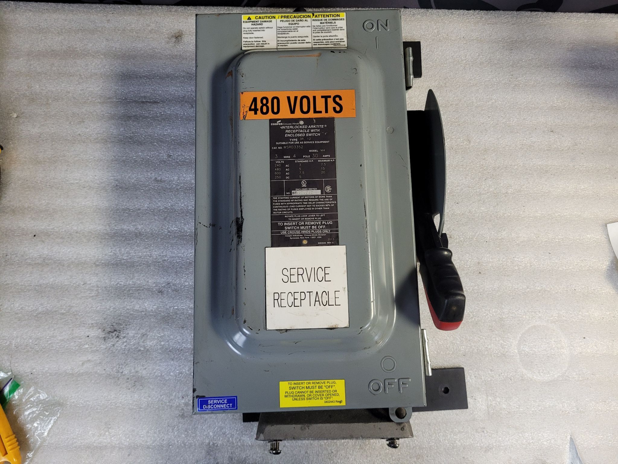 COOPER CROUSE-HINDS WSRD3352 30A 600V 3W4P Disconnect Switch USED 1