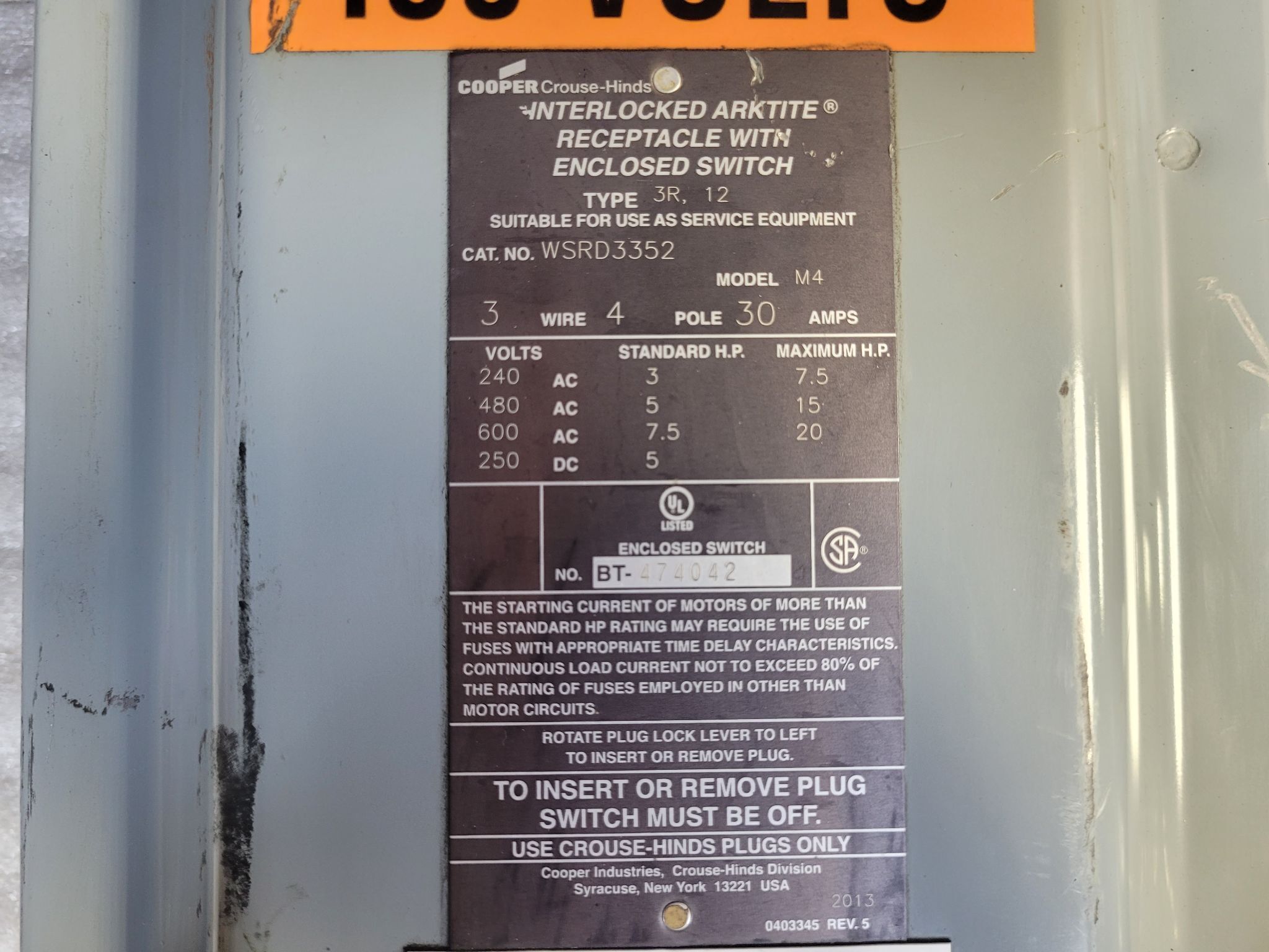 COOPER CROUSE-HINDS WSRD3352 30A 600V 3W4P Disconnect Switch USED 4