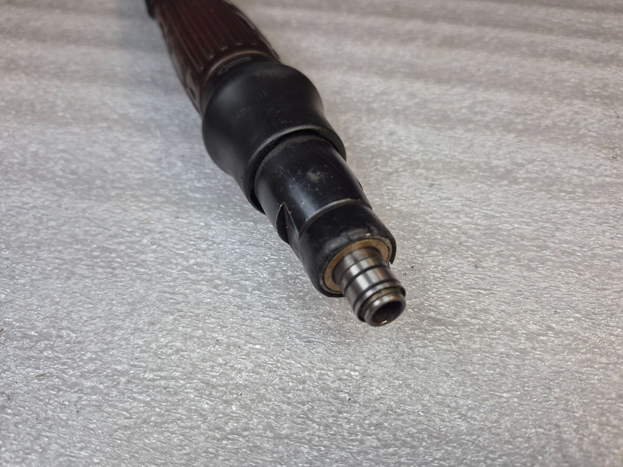 DESOUTTER SC021‑A‑S4Q Pneumatic Screwdriver 1600 RPM USED 2