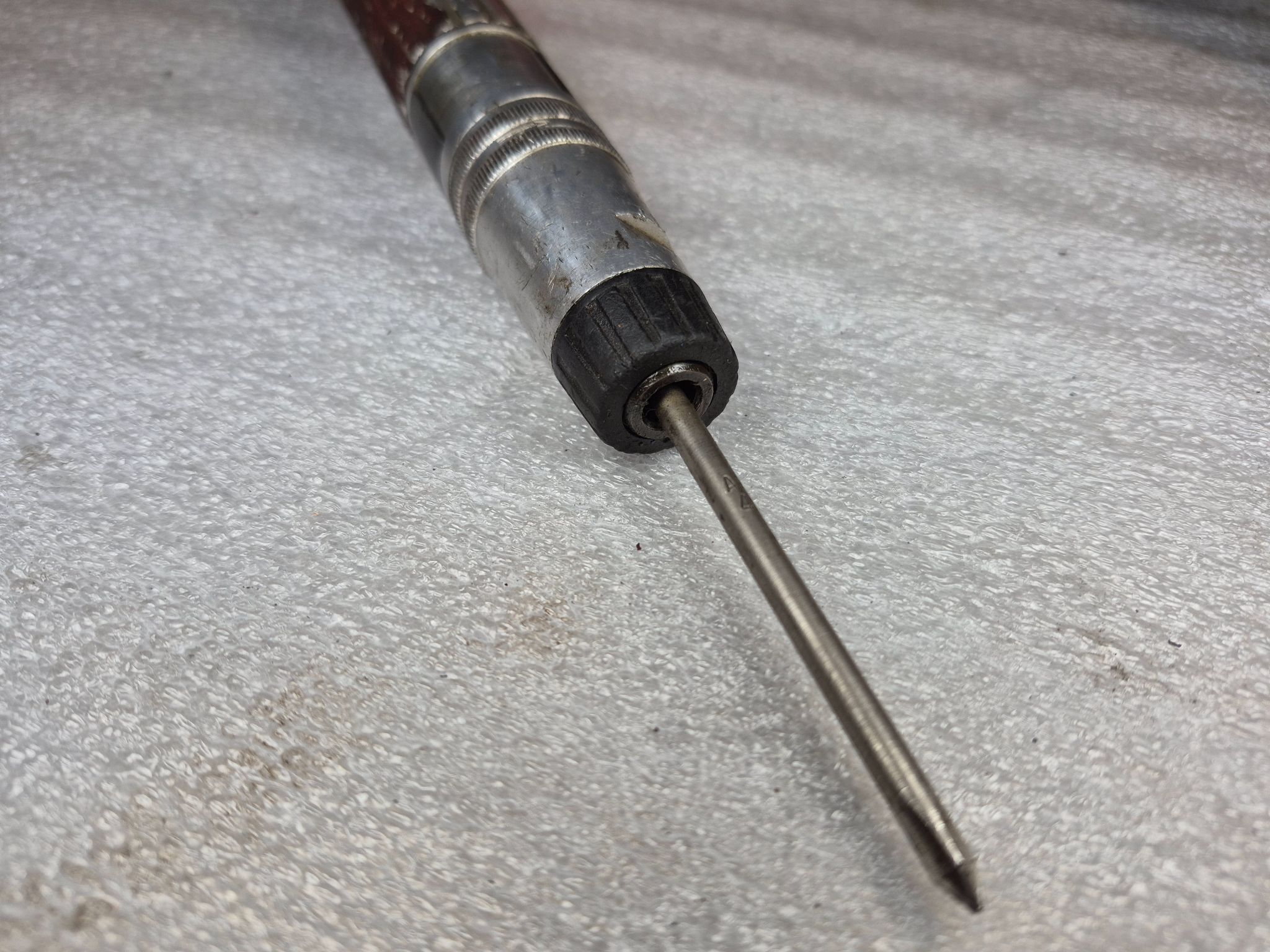 DESOUTTER 2B88‑A Pneumatic Screwdriver 1200 RPM USED 2