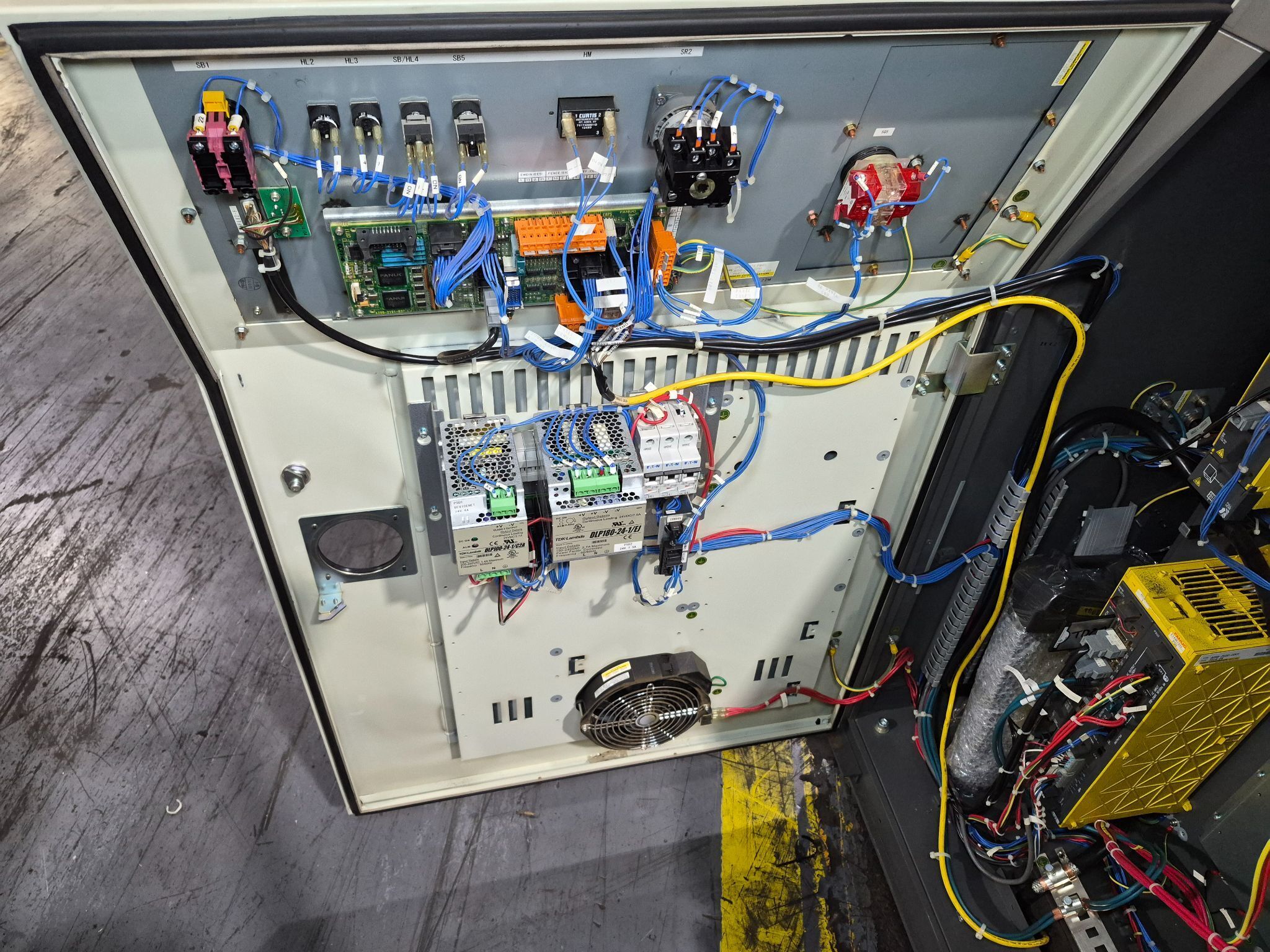 FANUC R-2000iB/210F with R-30iA Controls USED - Missing Items 15