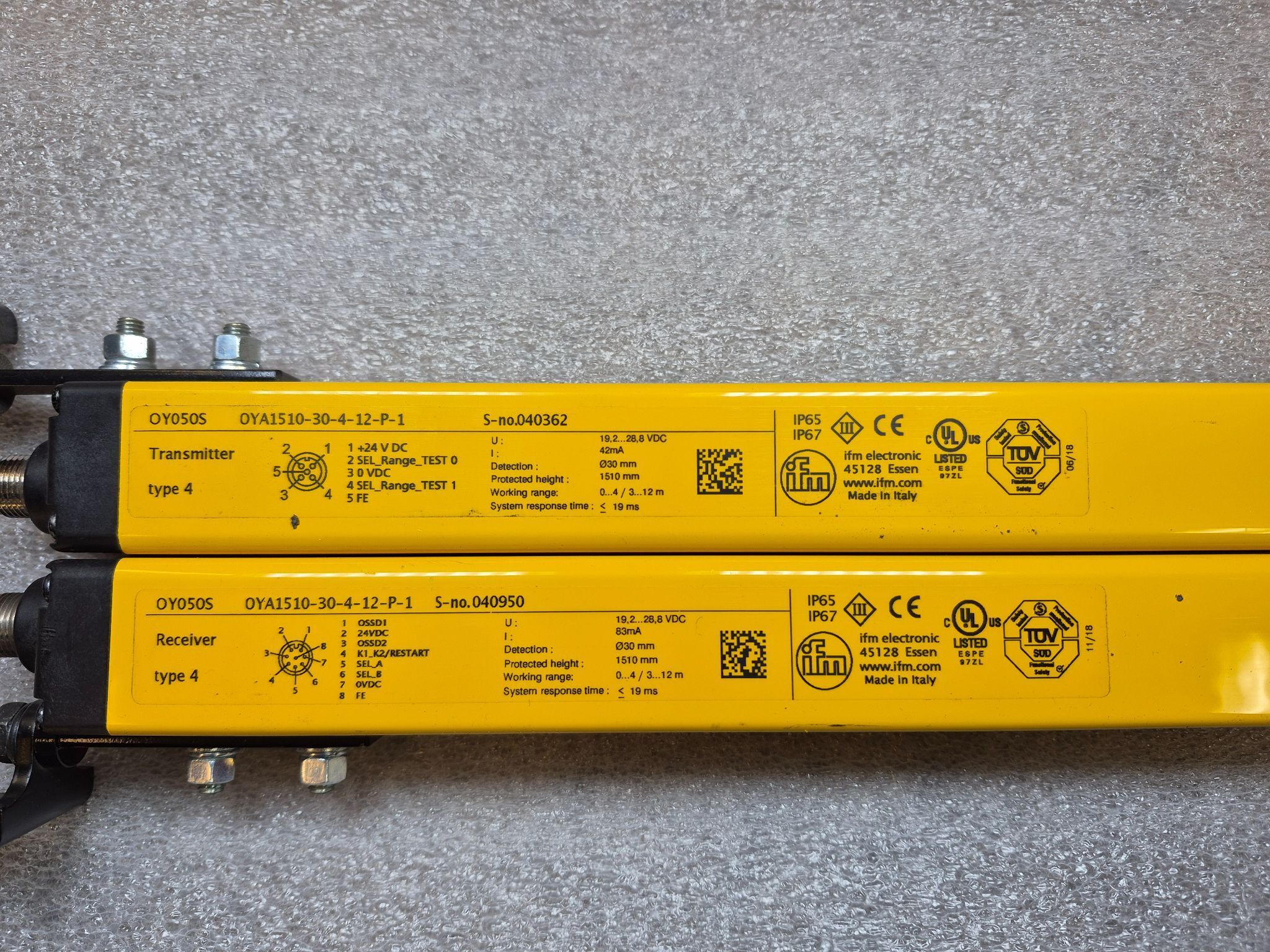 IFM EFECTOR OY050S OYA1510‑30‑4‑12‑P‑1 Light Curtain Set (1510mm) USED 2