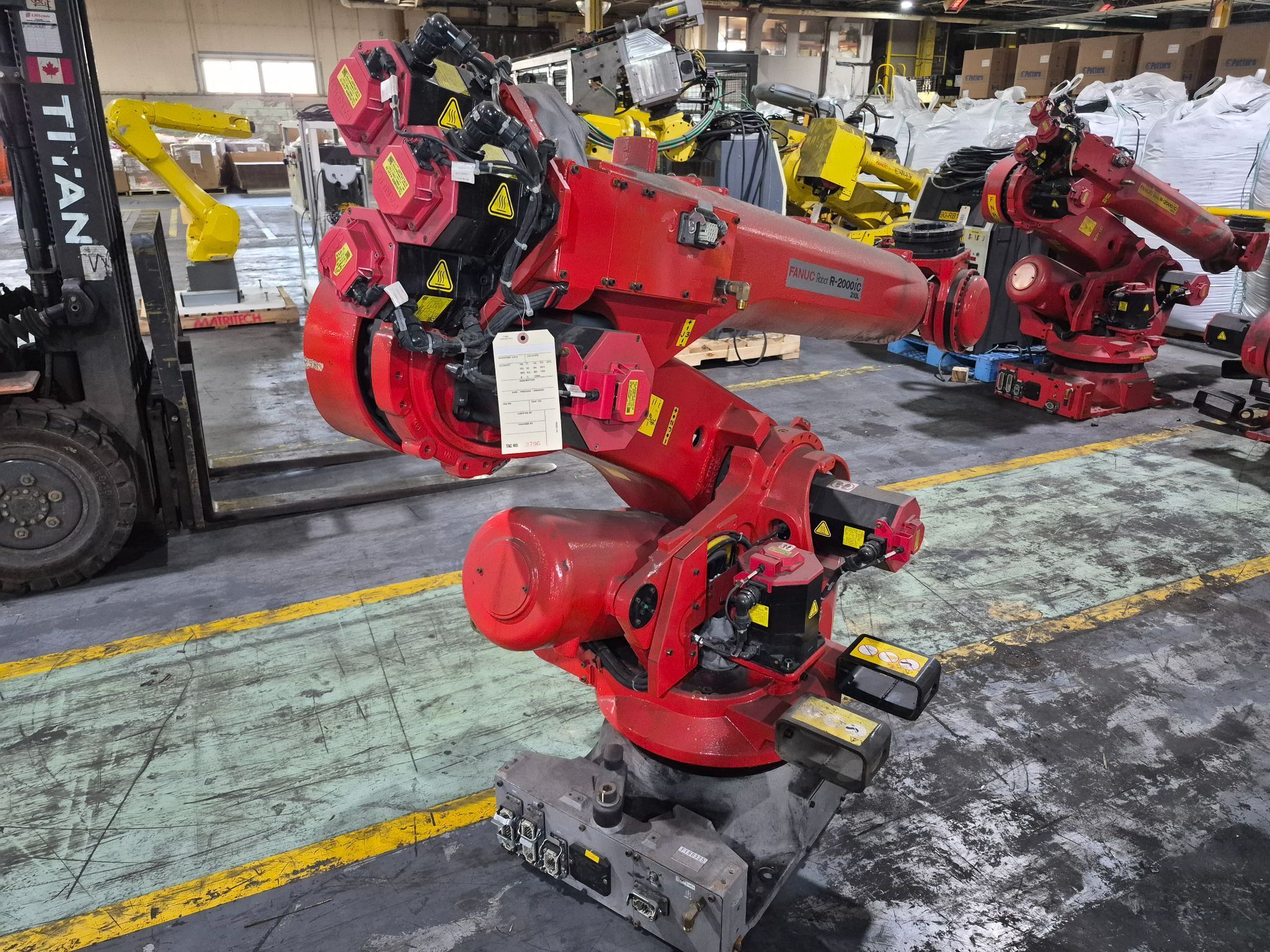 FANUC R-2000IC/210L Long Arm 6-Axis Robot - ARM ONLY, DAMAGED ENCODER AS-IS 5