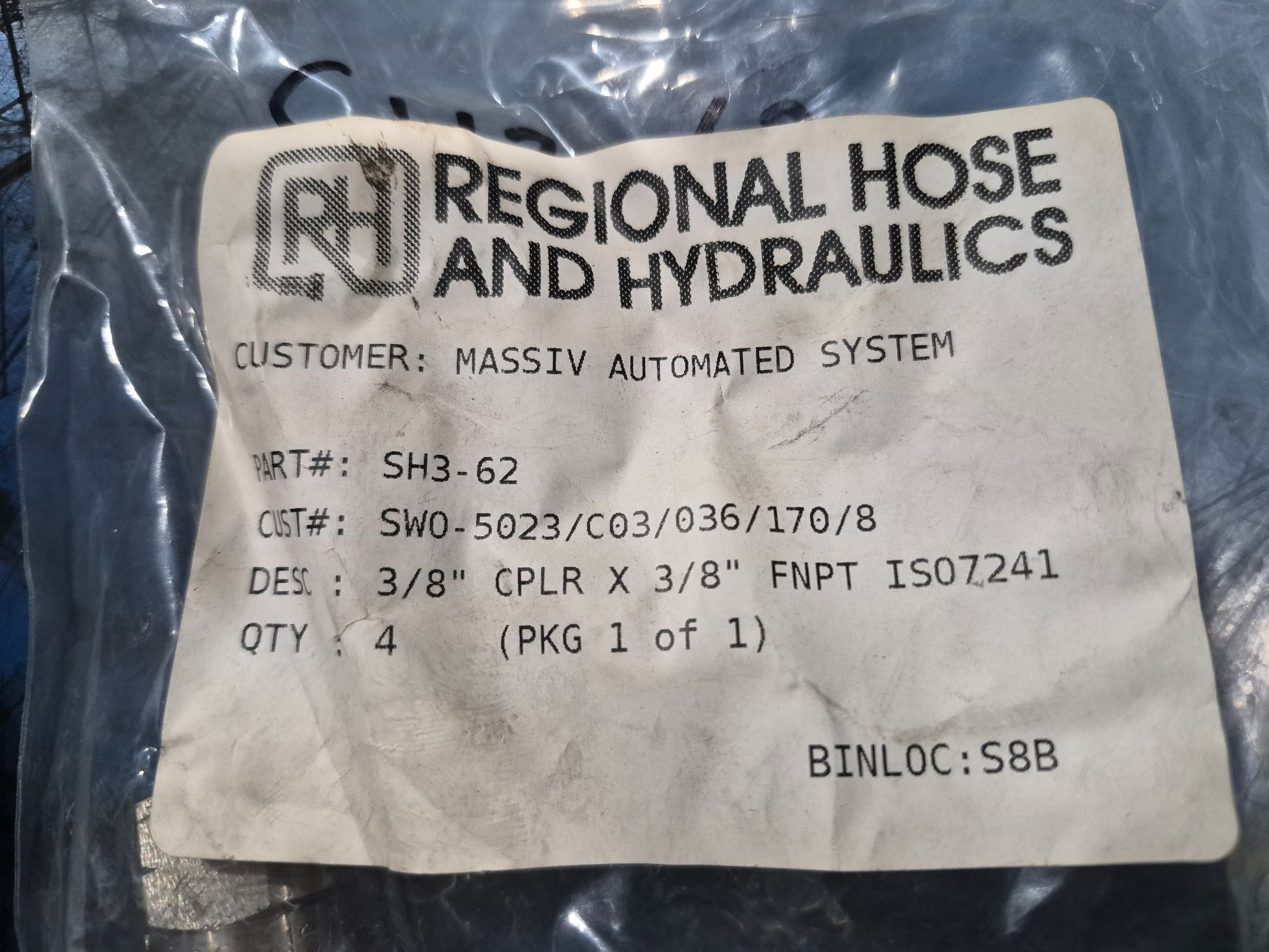 Parker SH3‑62 Hydraulic Quick Coupler 3/8" FNPT NEW 2
