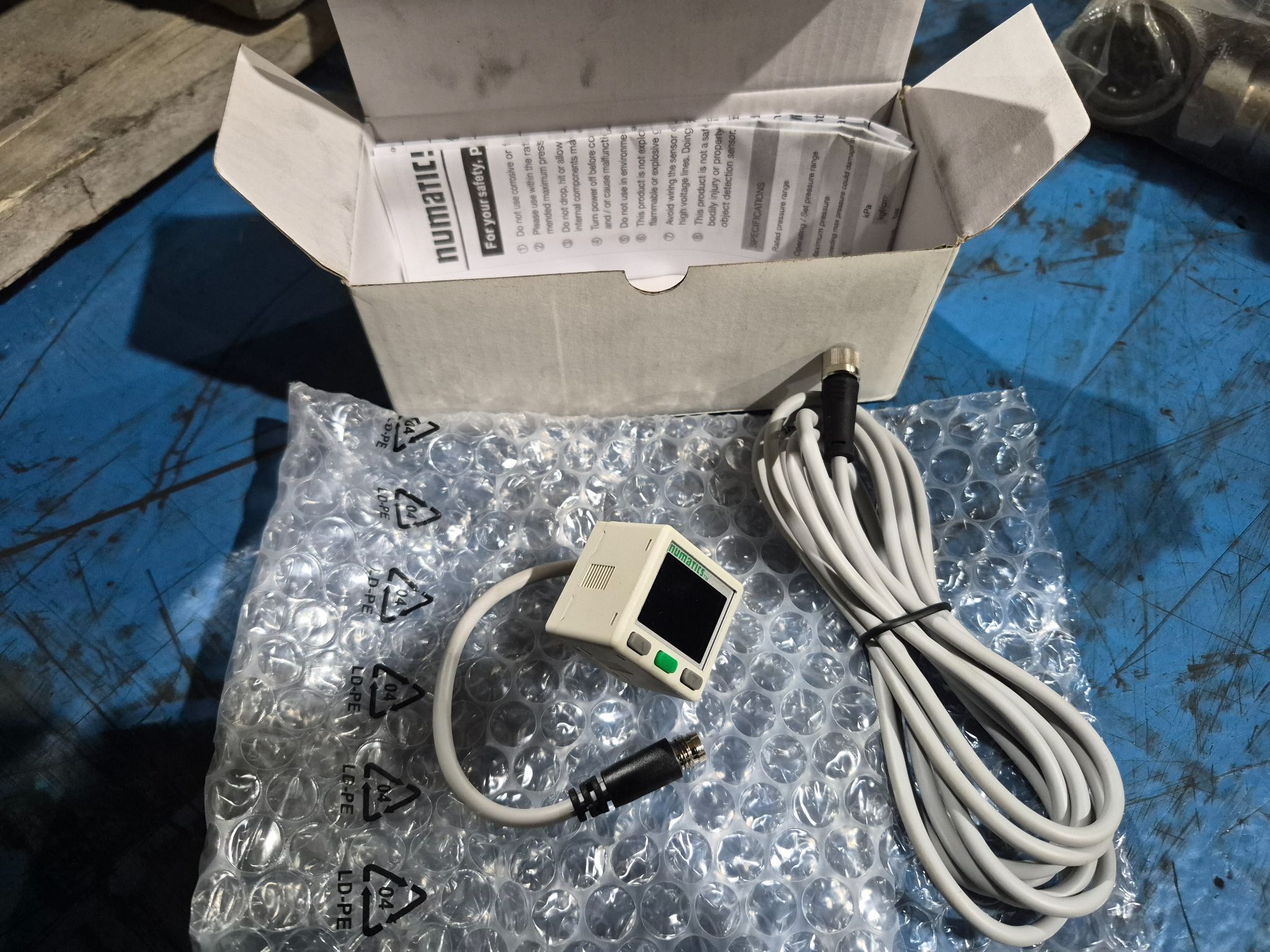 ASCO Numatics DPS280PNQ8 Pressure Switch 145 PSI PNP NEW 0