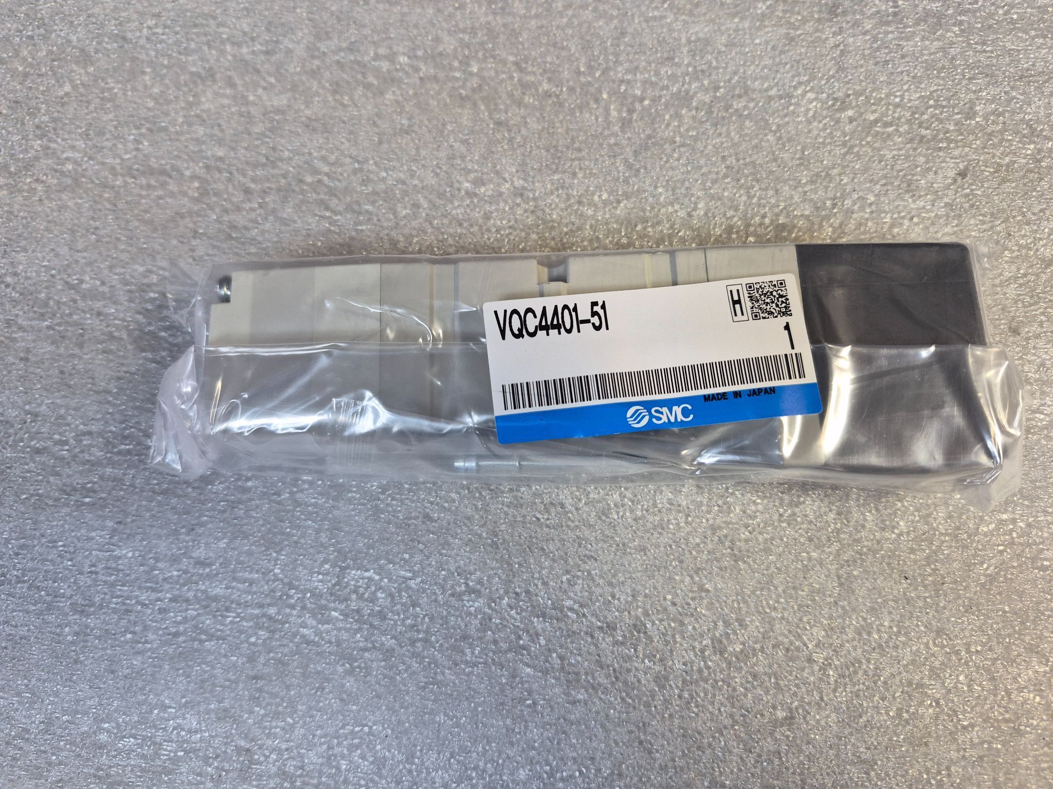 SMC VQC4401‑51 VQC4000 5‑Port Solenoid Valve NEW 0