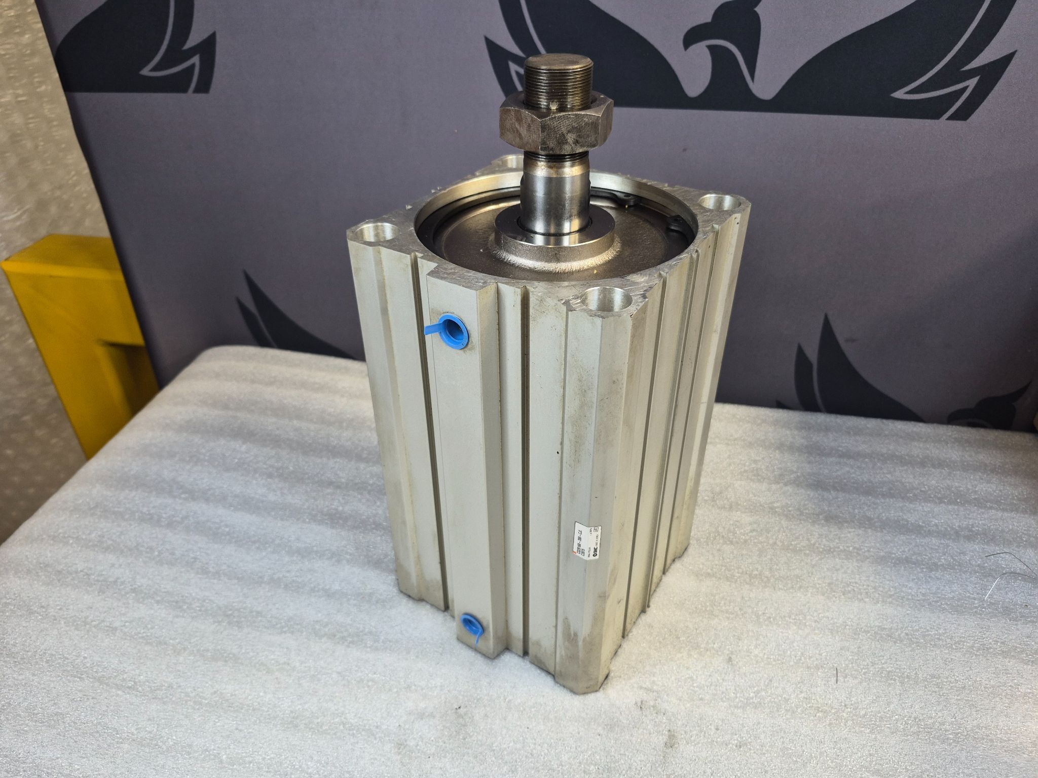 SMC CQ2B160-200-CJL Compact Pneumatic Cylinder 160mm Bore 200mm Stroke USED 0