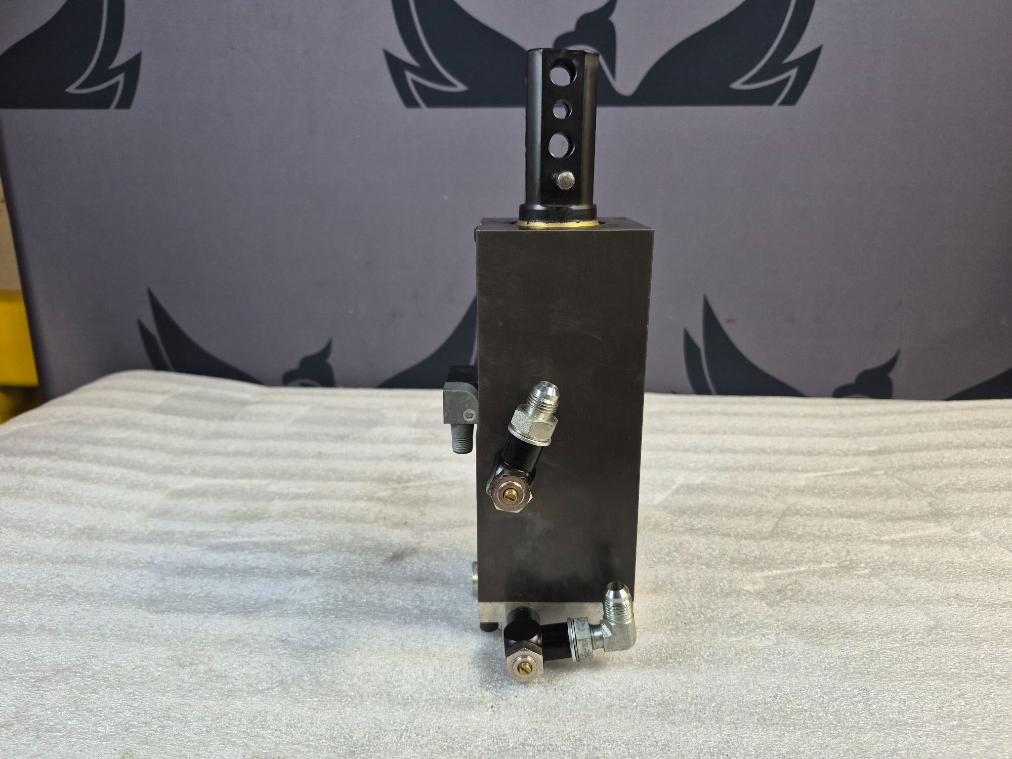 ZAYTRAN LSA‑95‑G‑50‑SEN Pneumatic Shot Pin Actuator USED 2