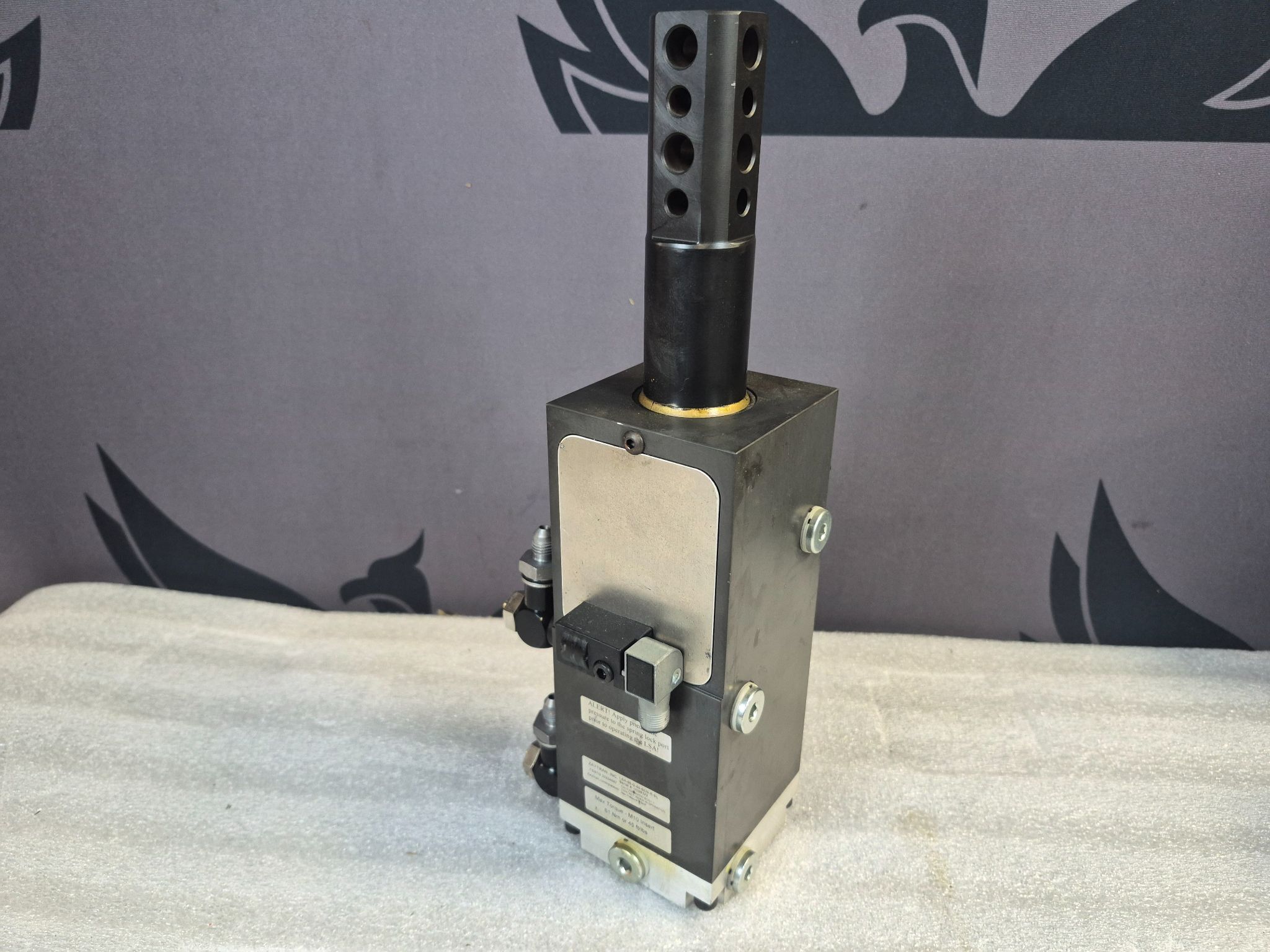 ZAYTRAN LSA-95-G-50-SEN-R-SL Pneumatic Actuator USED 0