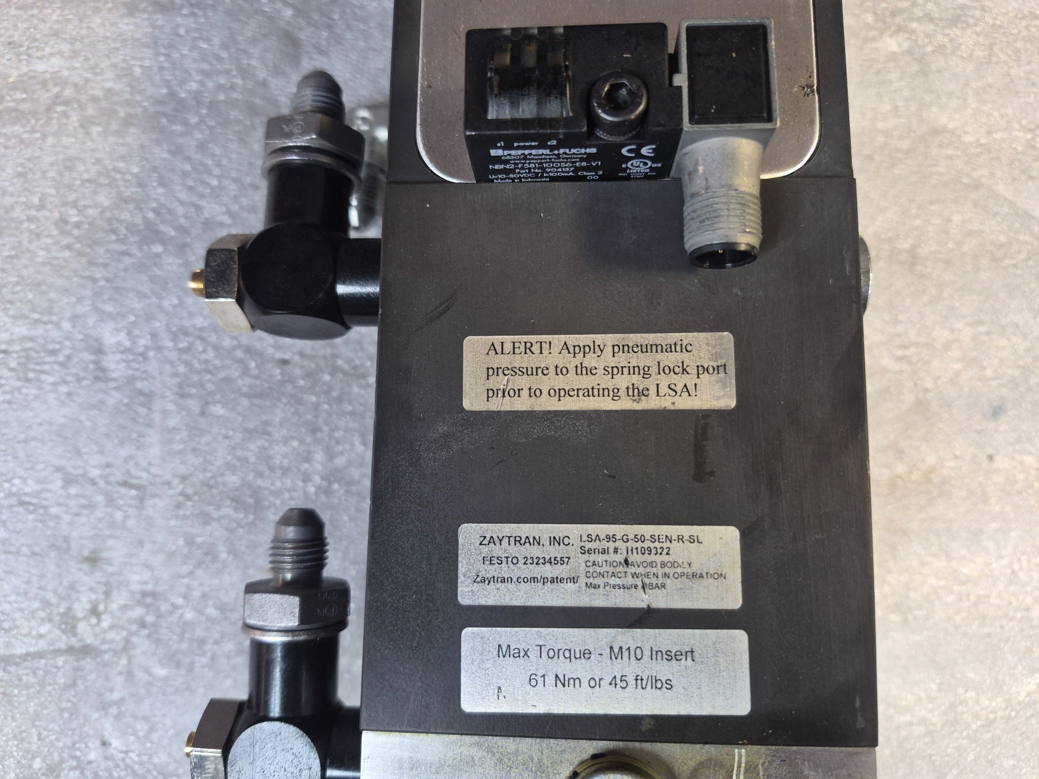 ZAYTRAN LSA-95-G-50-SEN-R-SL Pneumatic Actuator USED 2