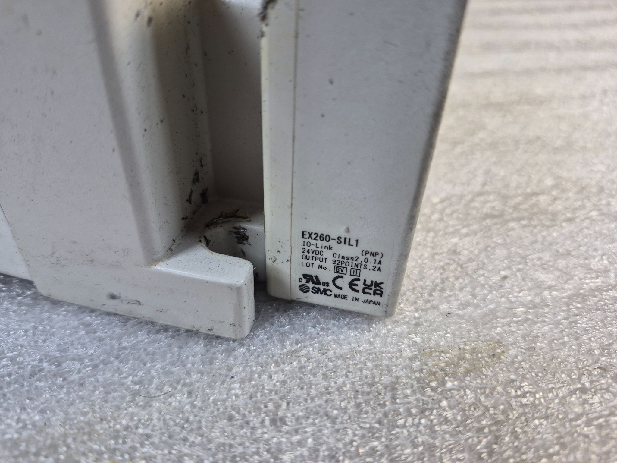 SMC VV5QC51‑0604TSKAN Pneumatic Valve Manifold IO‑Link USED 5