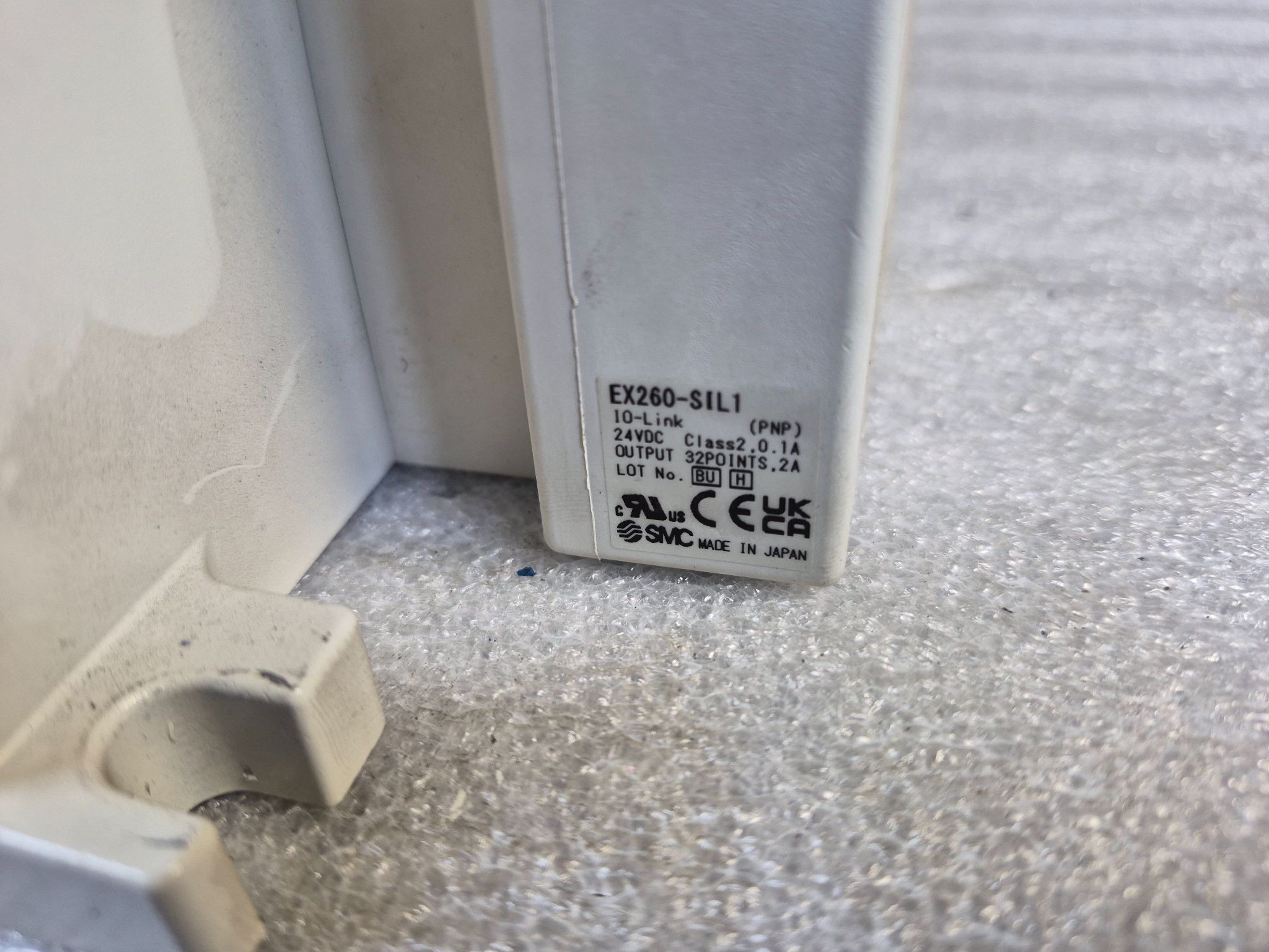 SMC VV5QC41‑0703TSKAN Pneumatic Valve Manifold IO‑Link USED 5