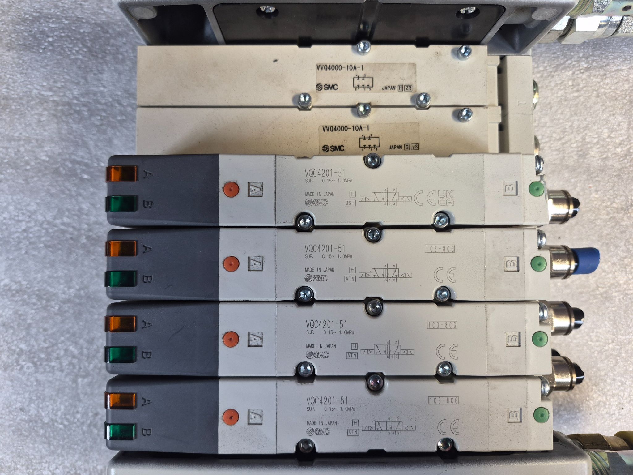 SMC VV5QC41‑0603TSKAN Pneumatic Valve Manifold IO‑Link USED 2