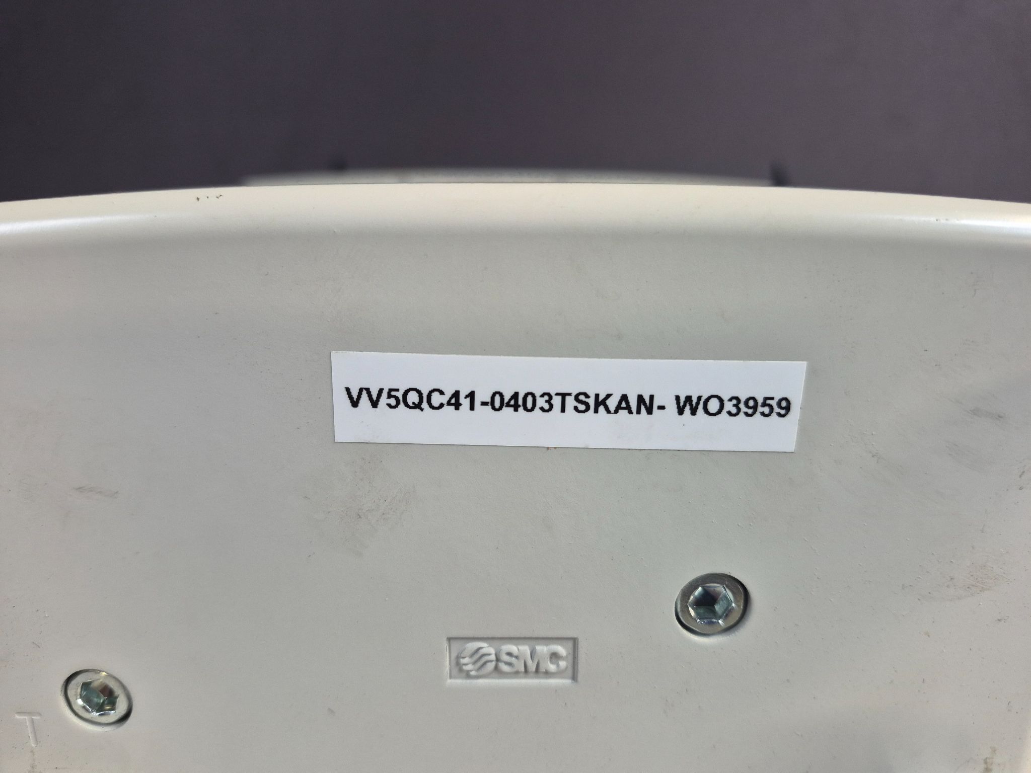 SMC VV5QC41‑0403TSKAN Pneumatic Valve Manifold IO‑Link USED (3× VQC4201‑51) 2