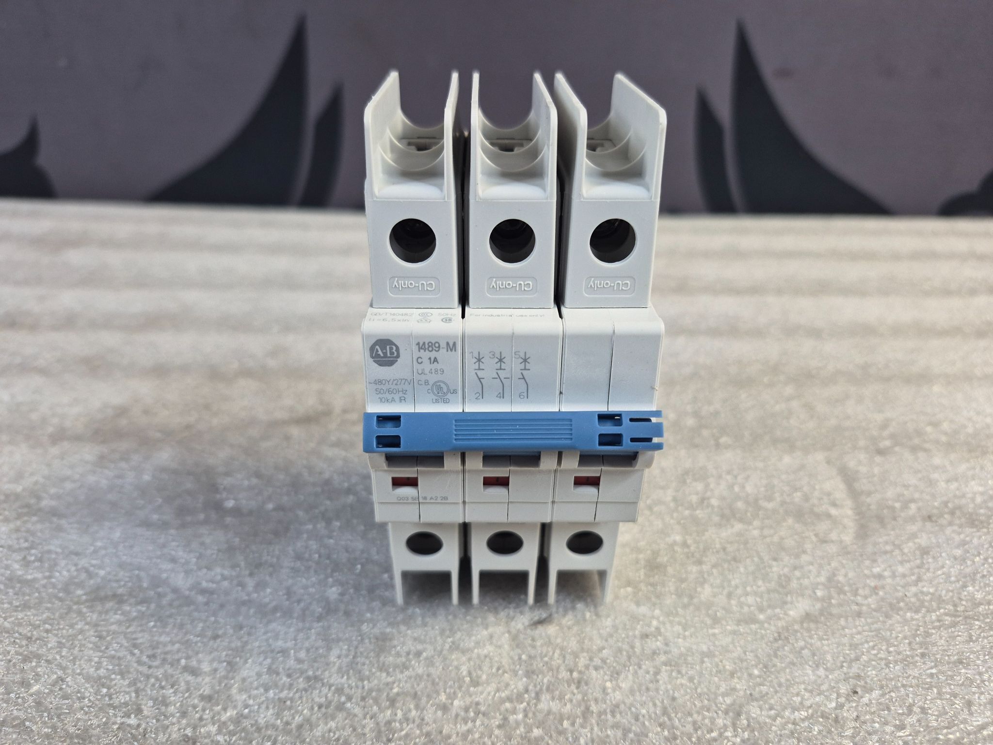 ALLEN BRADLEY 1489‑M3C010 3P 1A Miniature Circuit Breaker NEW 1