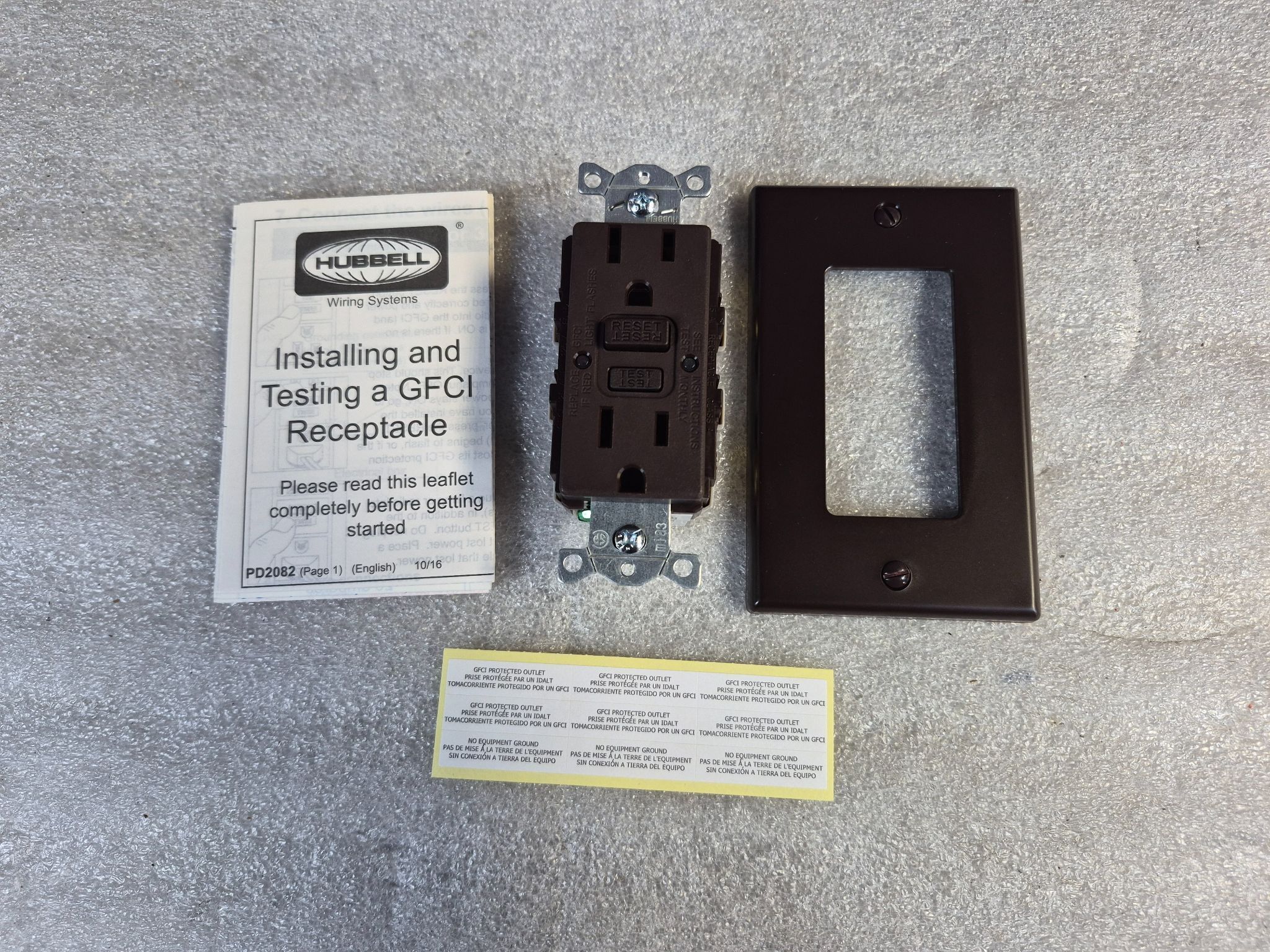 HUBBELL GFRST15 GFCI Receptacle 15A 125V NEW 1