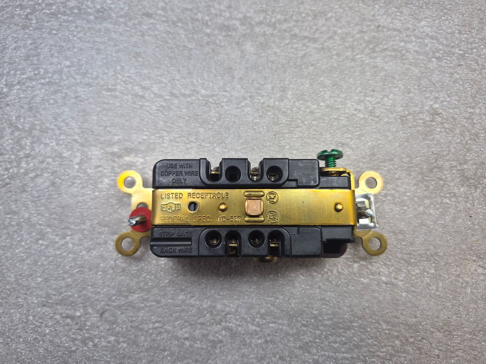 HUBBELL HBL5352 Duplex Receptacle 20A 125V NEW 2