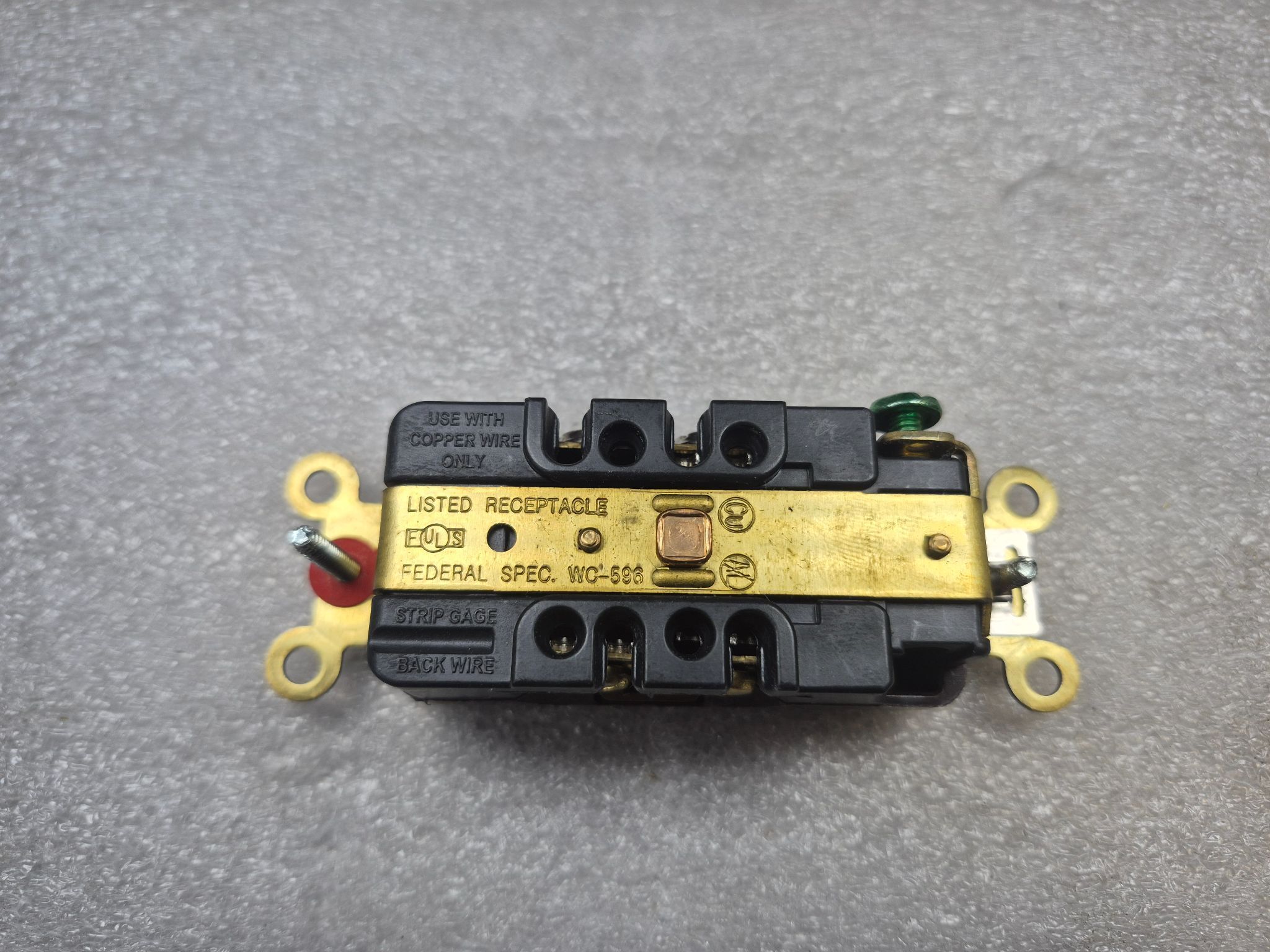 HUBBELL HBL5342 Duplex Receptacle 20A 125V NEW 2