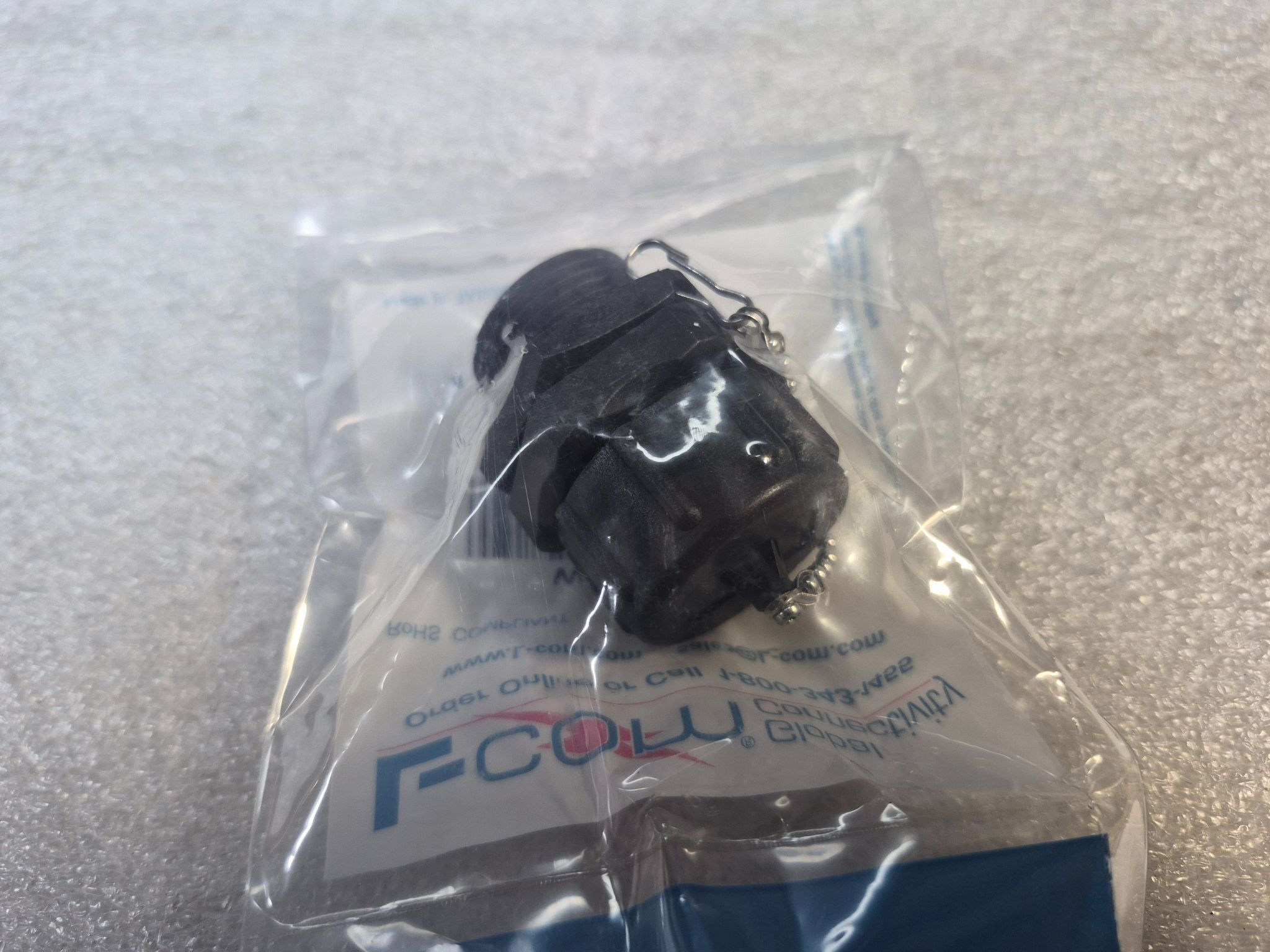 L-COM WPBHC6 RJ45 Bulkhead Panel Mount Coupler NEW 2