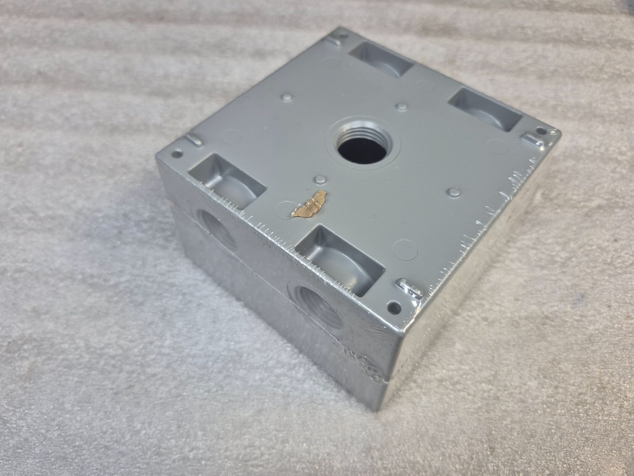 RAB DDB252P 2‑Gang Weatherproof Deep Outlet Box 1/2" 5‑Hole NEW 1