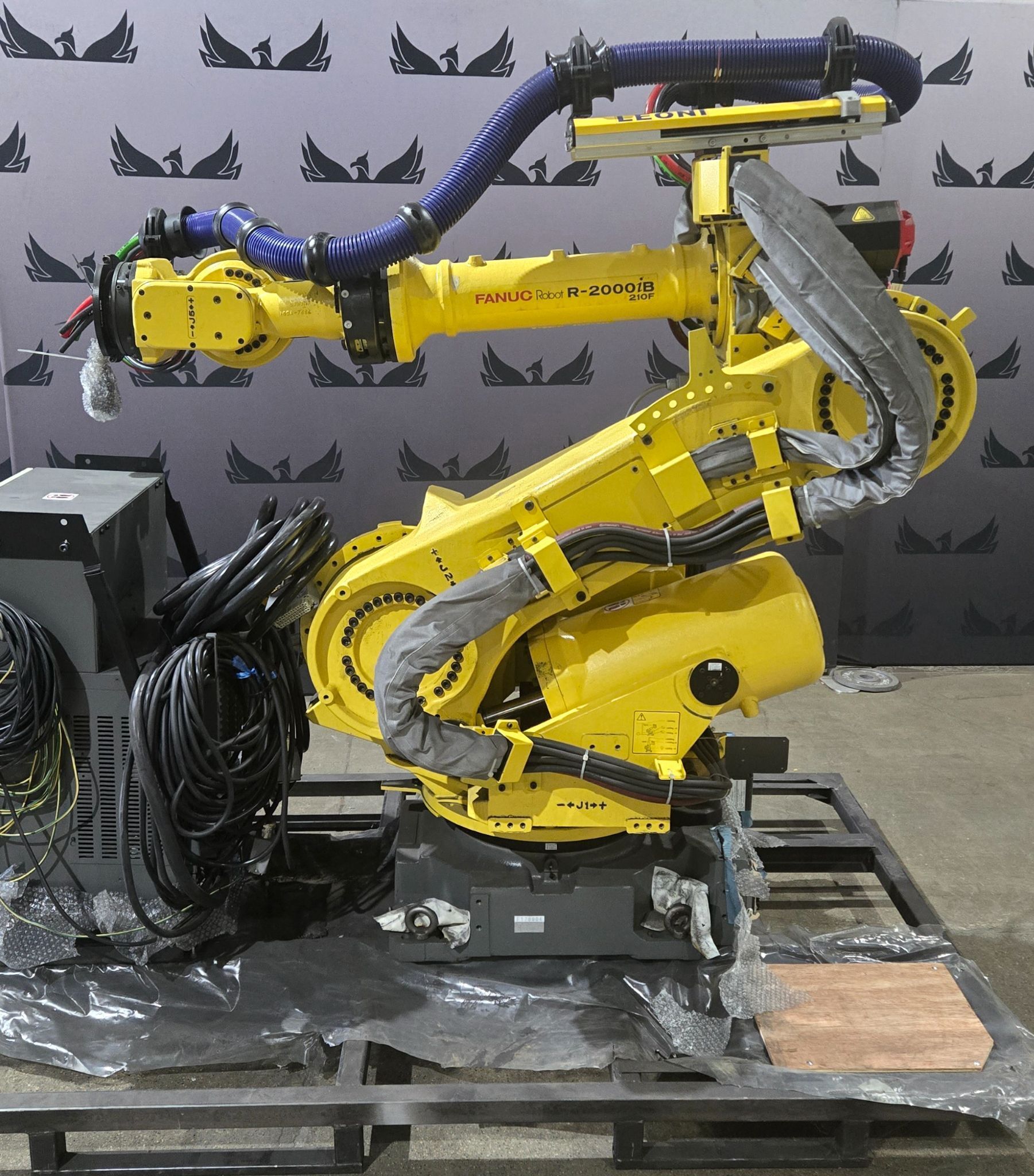 FANUC R-2000iB/210F Robot with R-30iB Controller NEW 1
